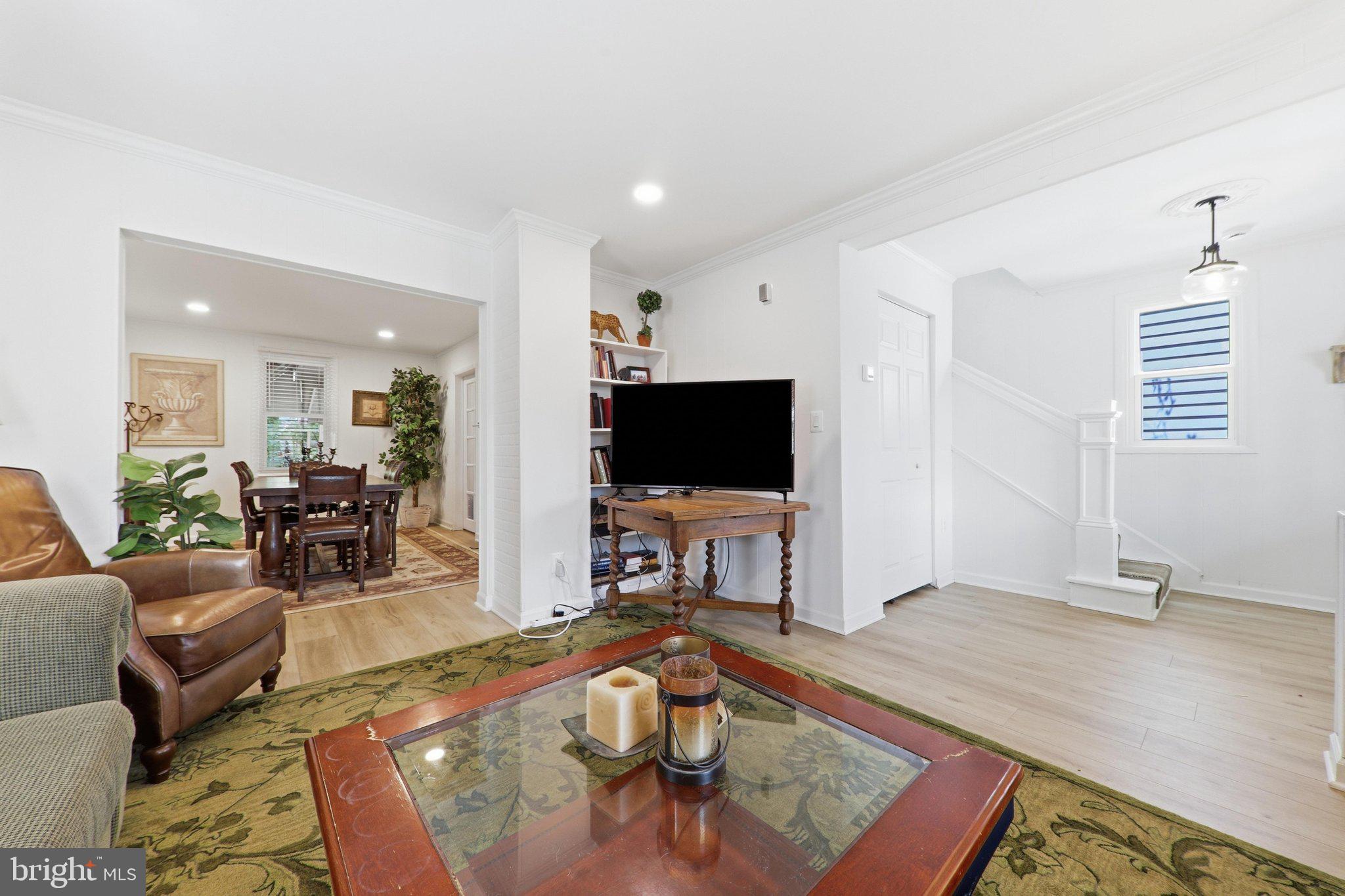 BRUNSWICK - Residential