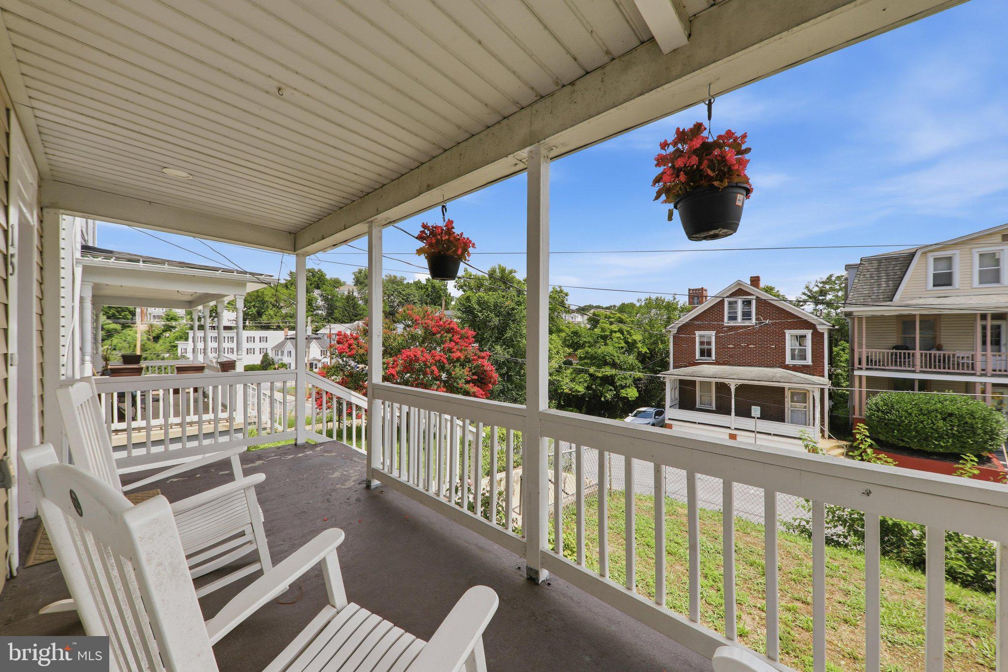 BRUNSWICK - Residential