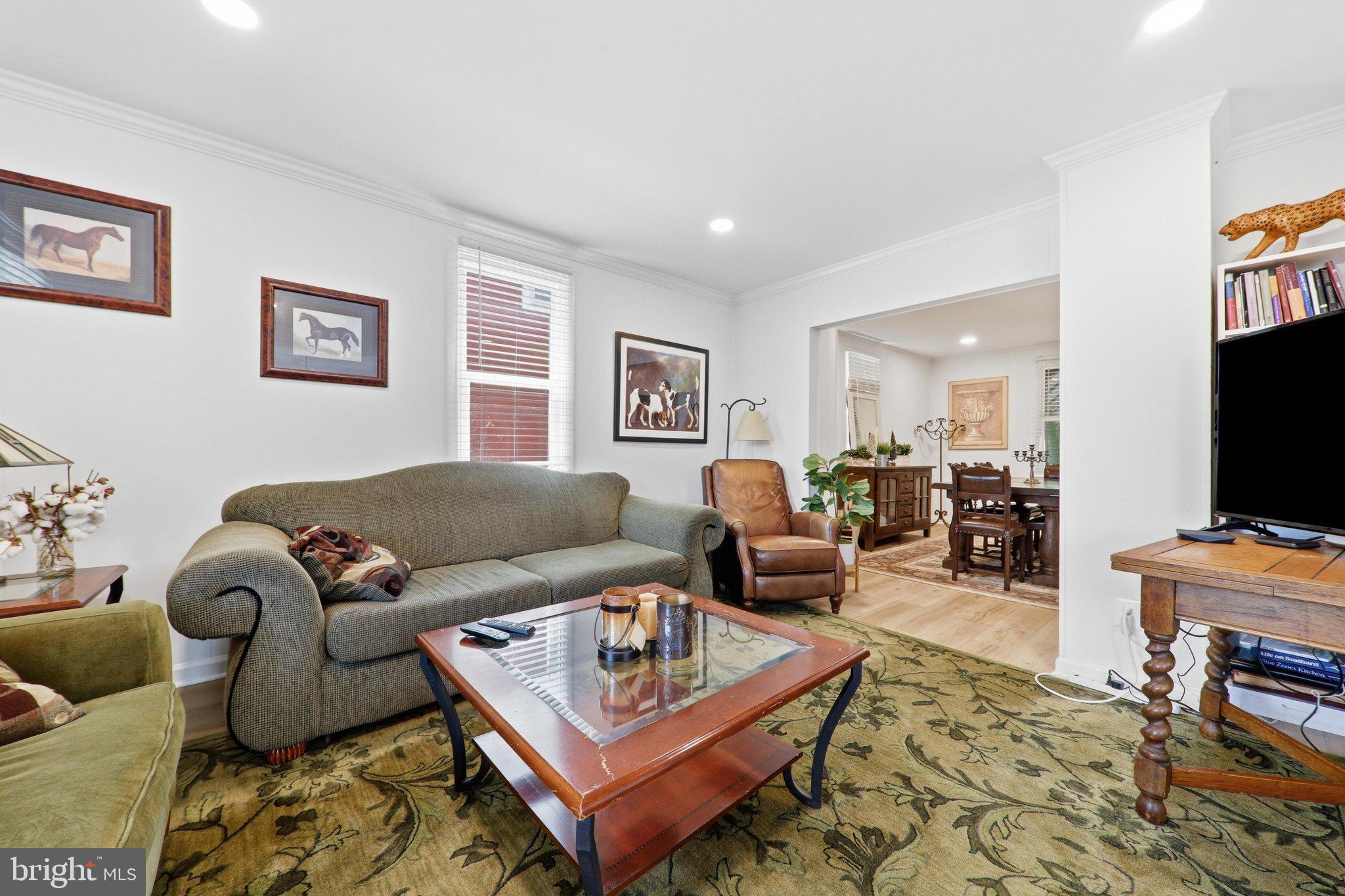 BRUNSWICK - Residential
