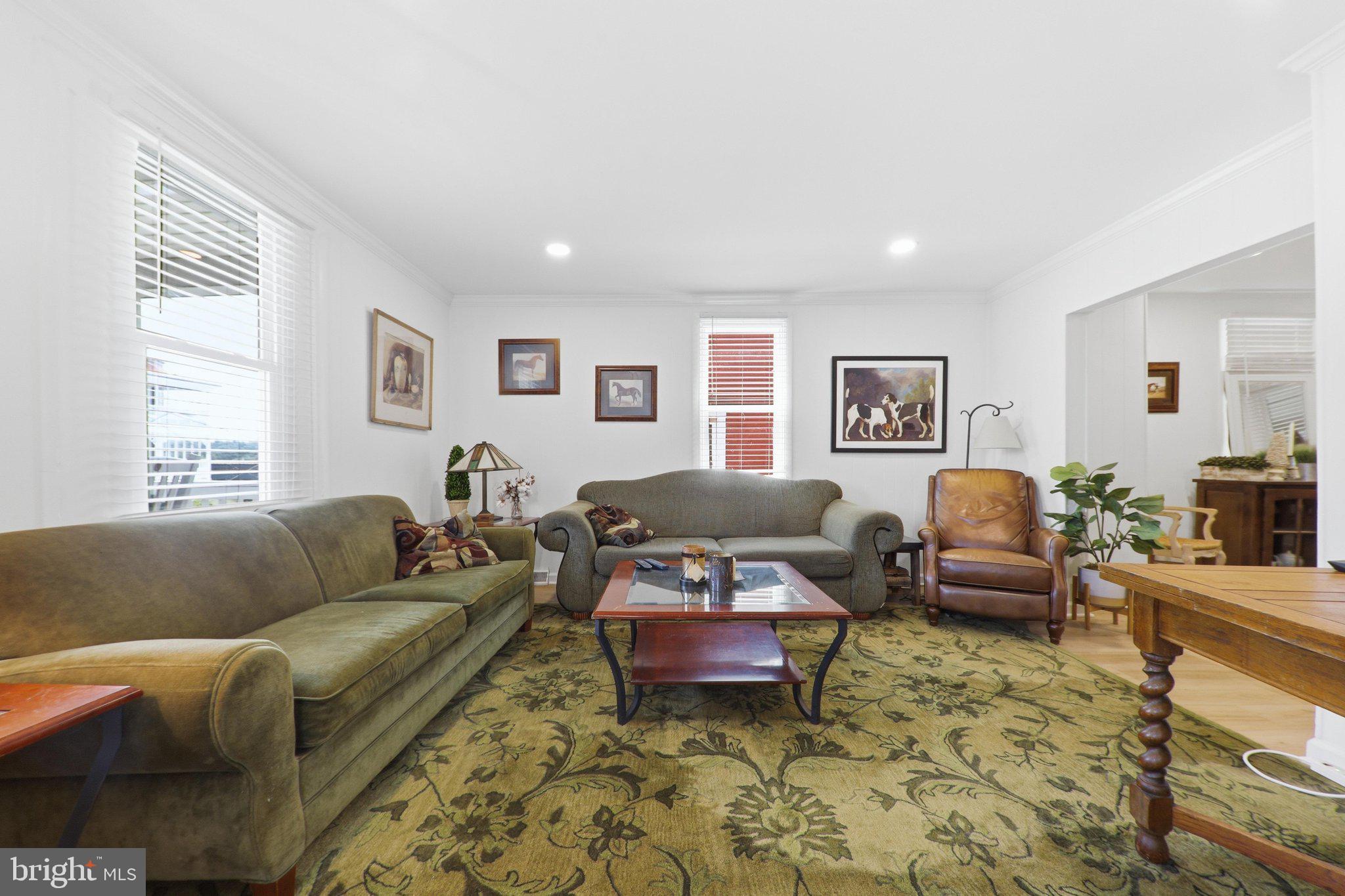 BRUNSWICK - Residential