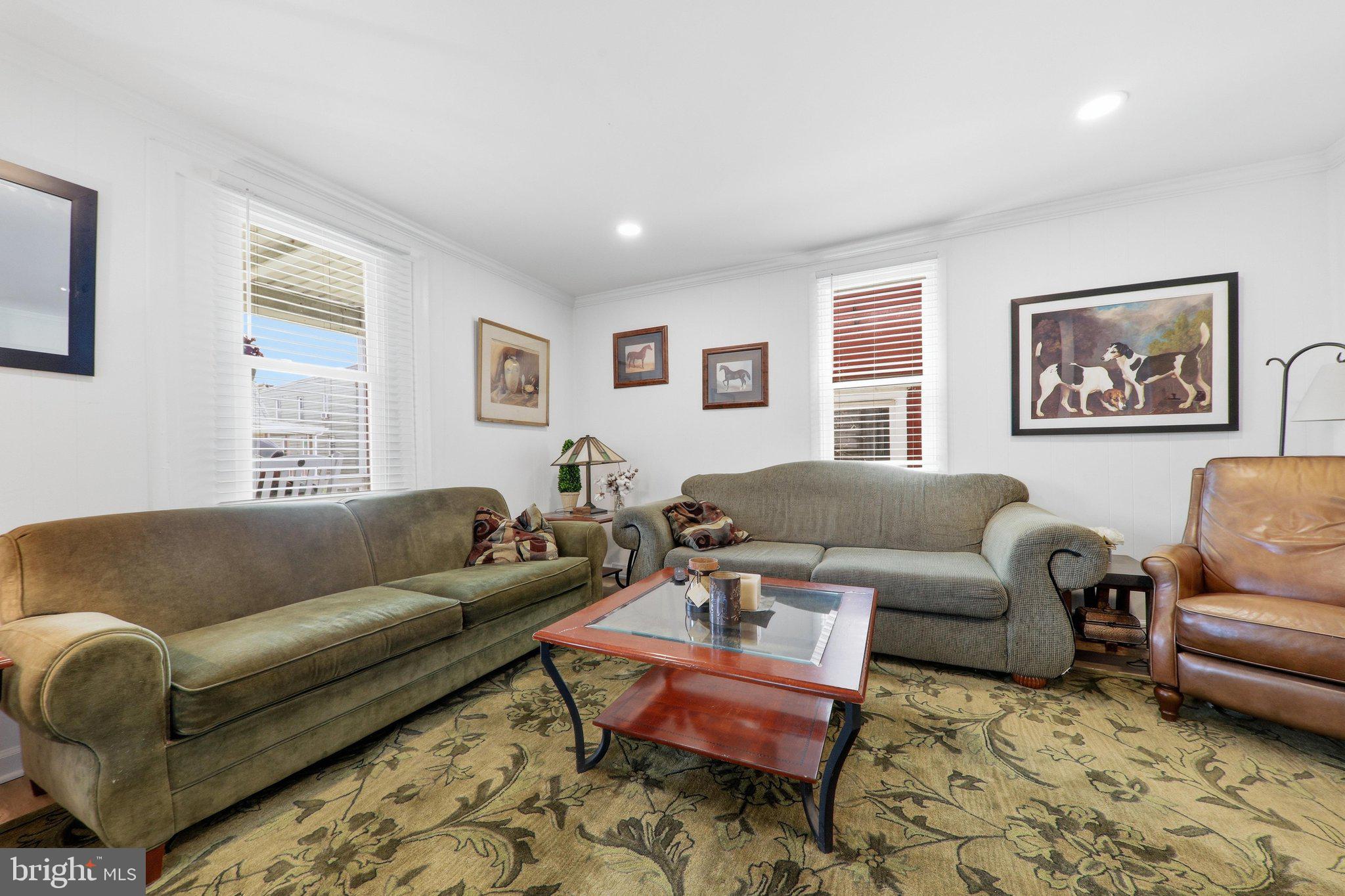 BRUNSWICK - Residential