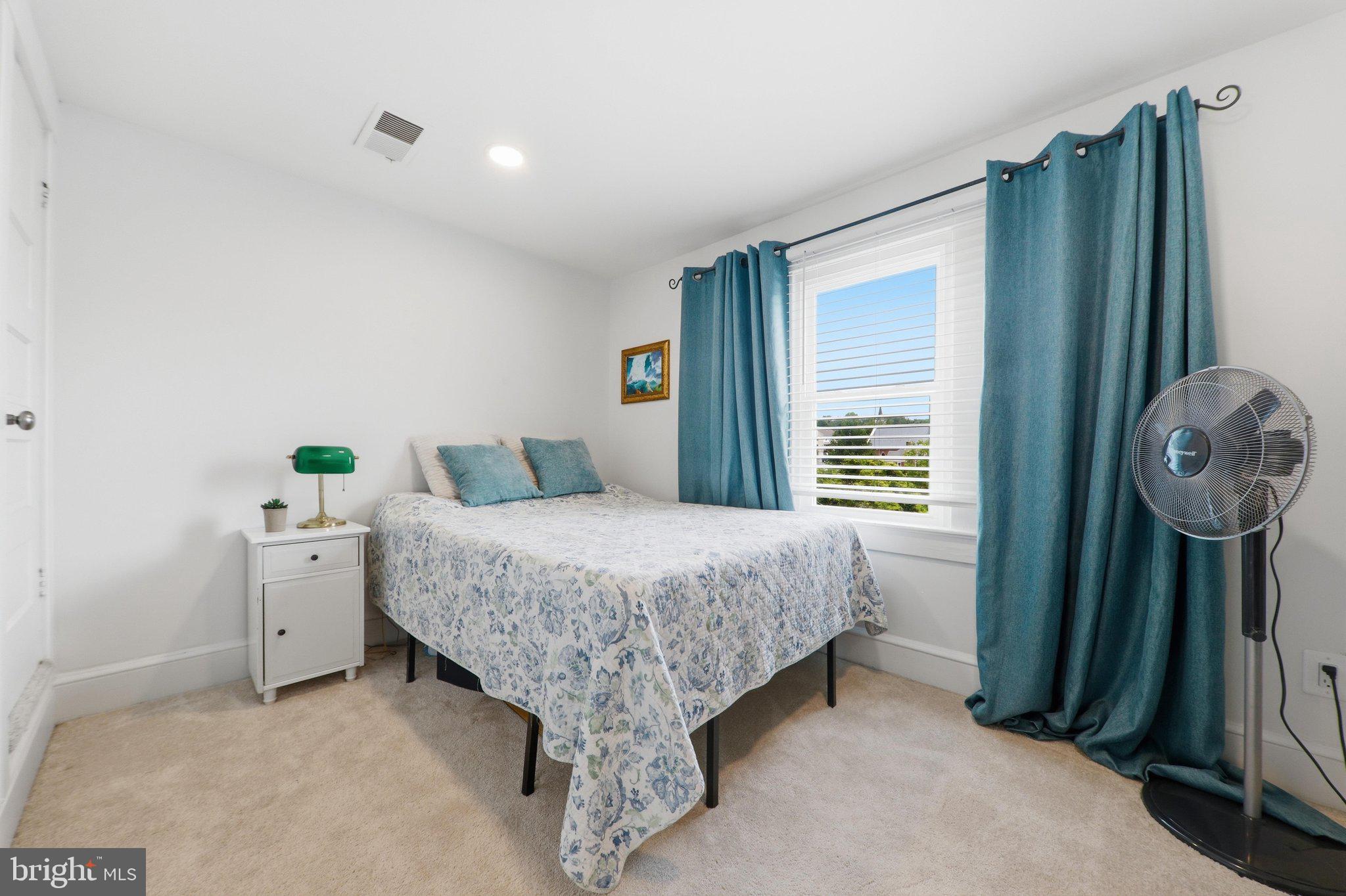 BRUNSWICK - Residential