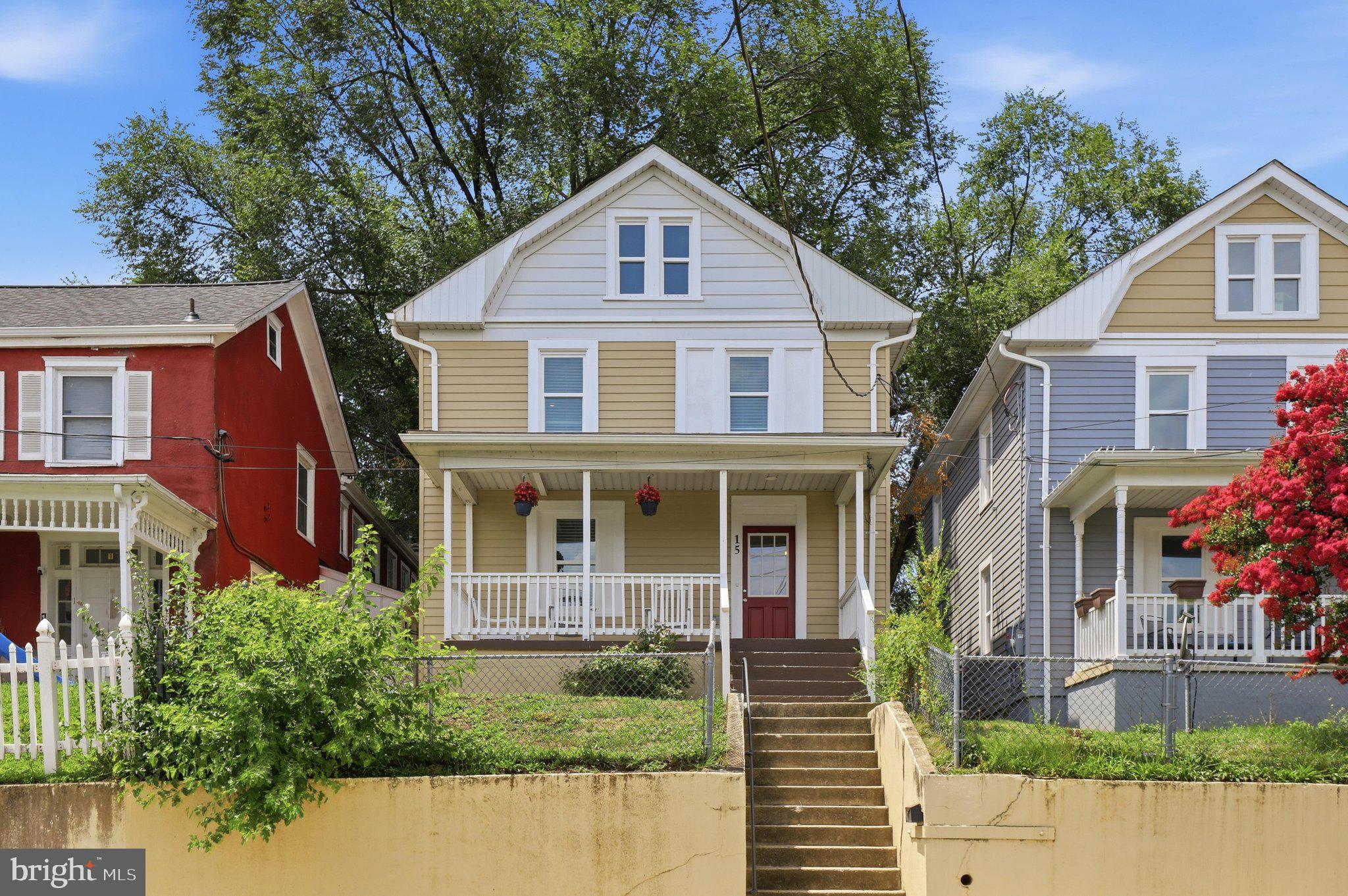 BRUNSWICK - Residential