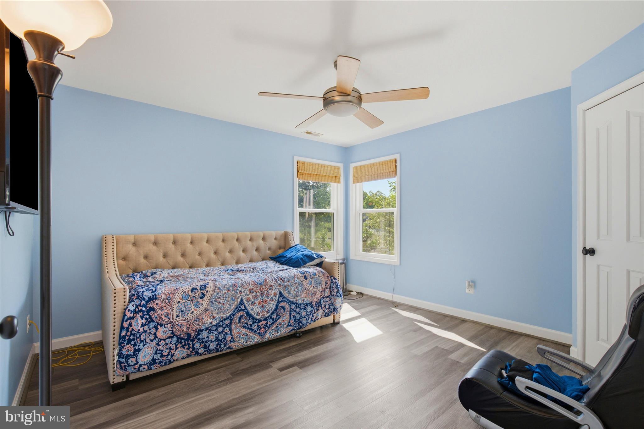 AMBERLEIGH FARMS - Residential