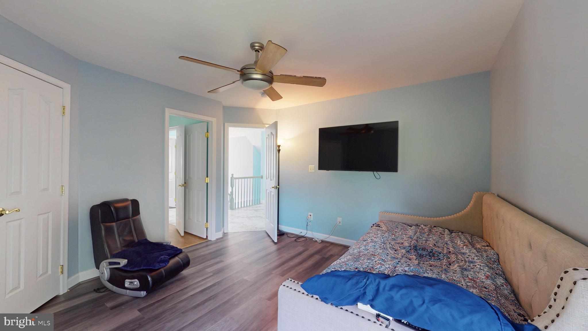 AMBERLEIGH FARMS - Residential