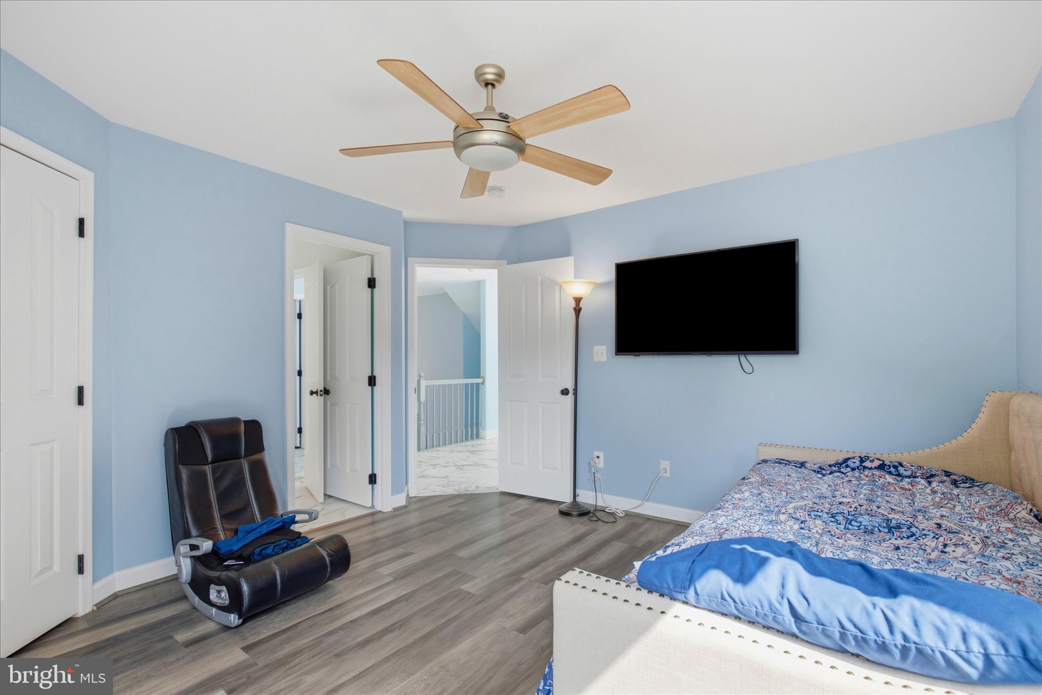 AMBERLEIGH FARMS - Residential