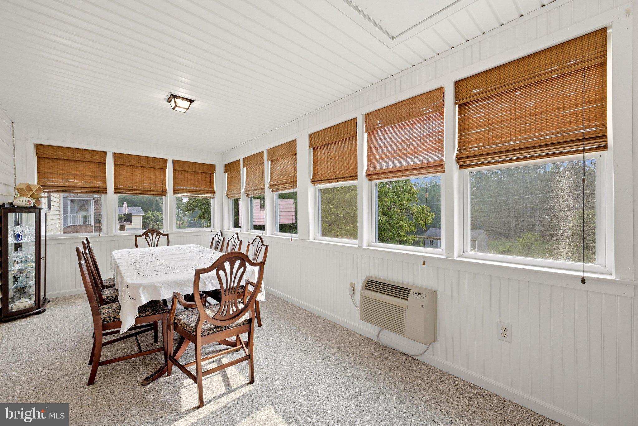ROCK HALL - Residential