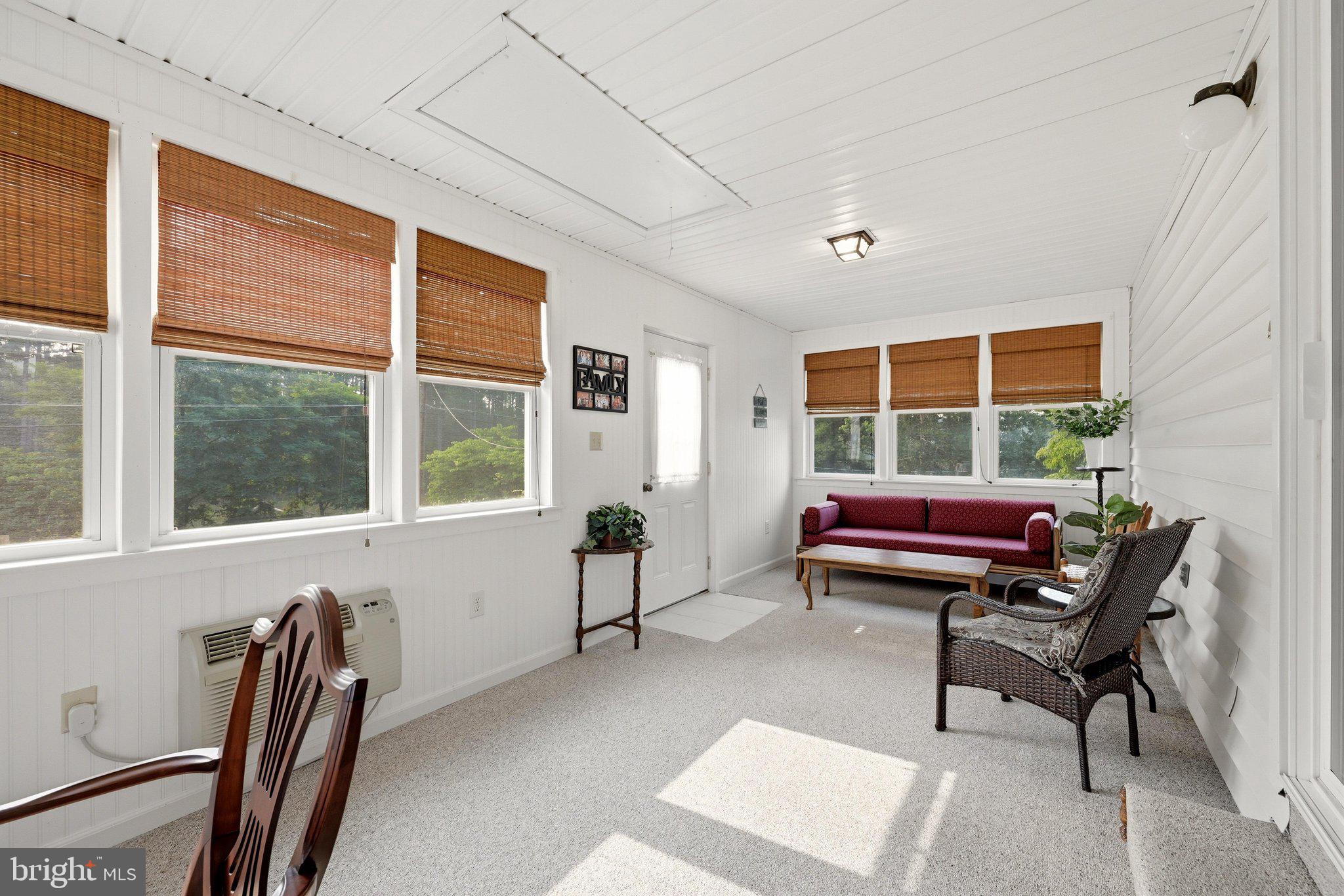 ROCK HALL - Residential