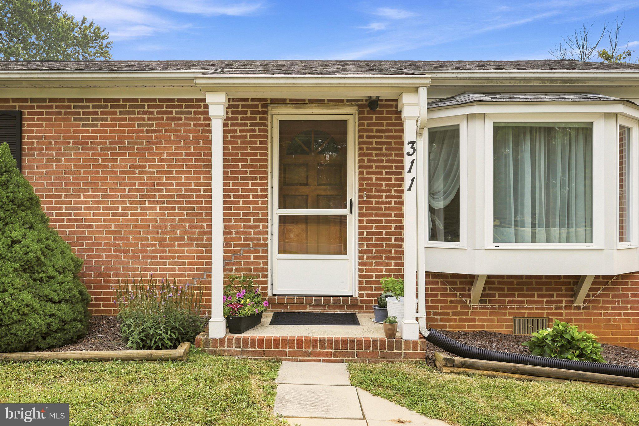 ROCK HALL - Residential