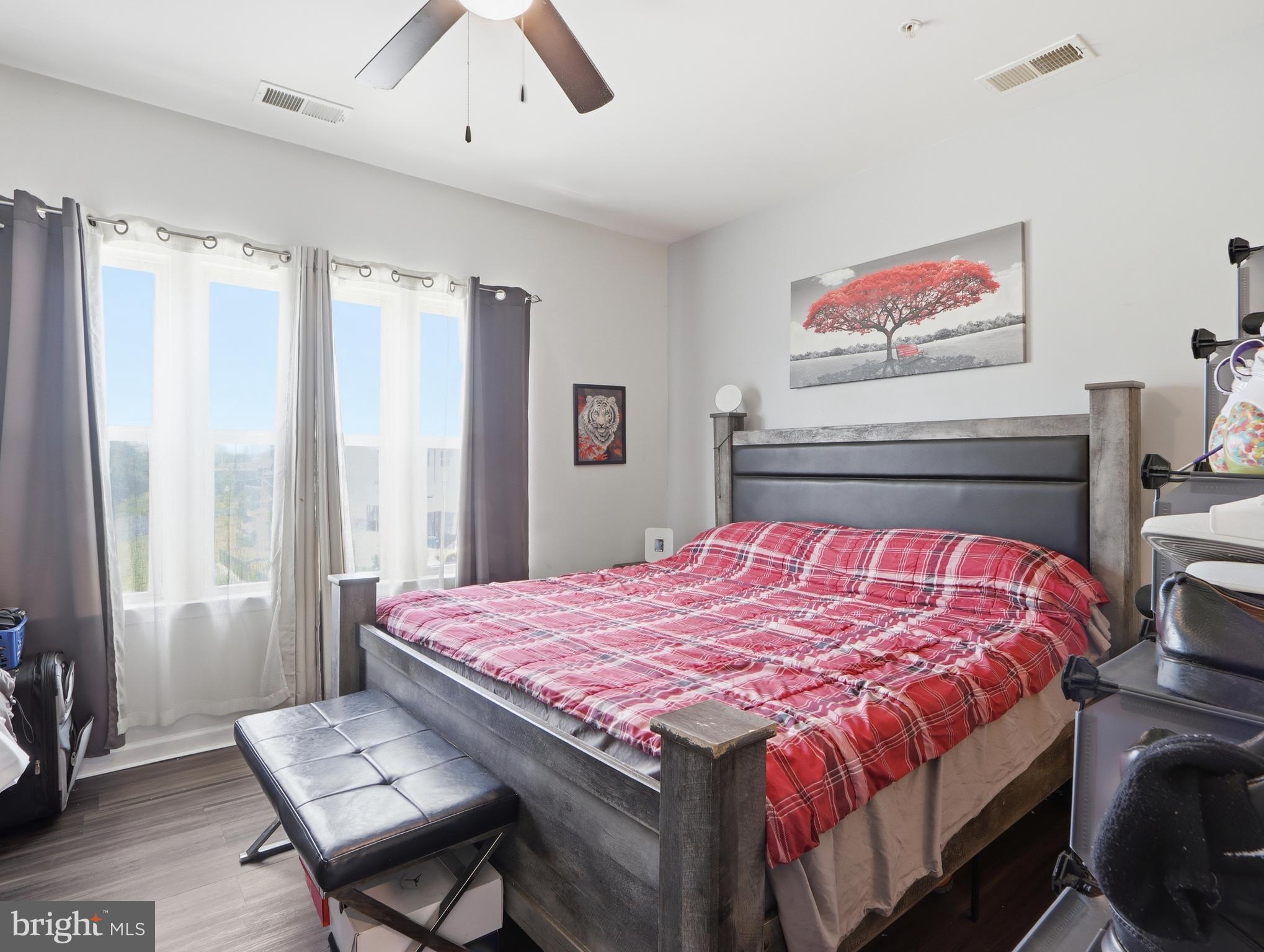 OLDHAM CROSSING - Residential