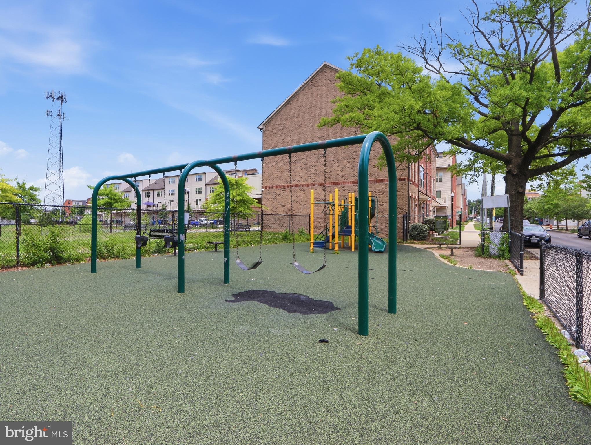 OLDHAM CROSSING - Residential