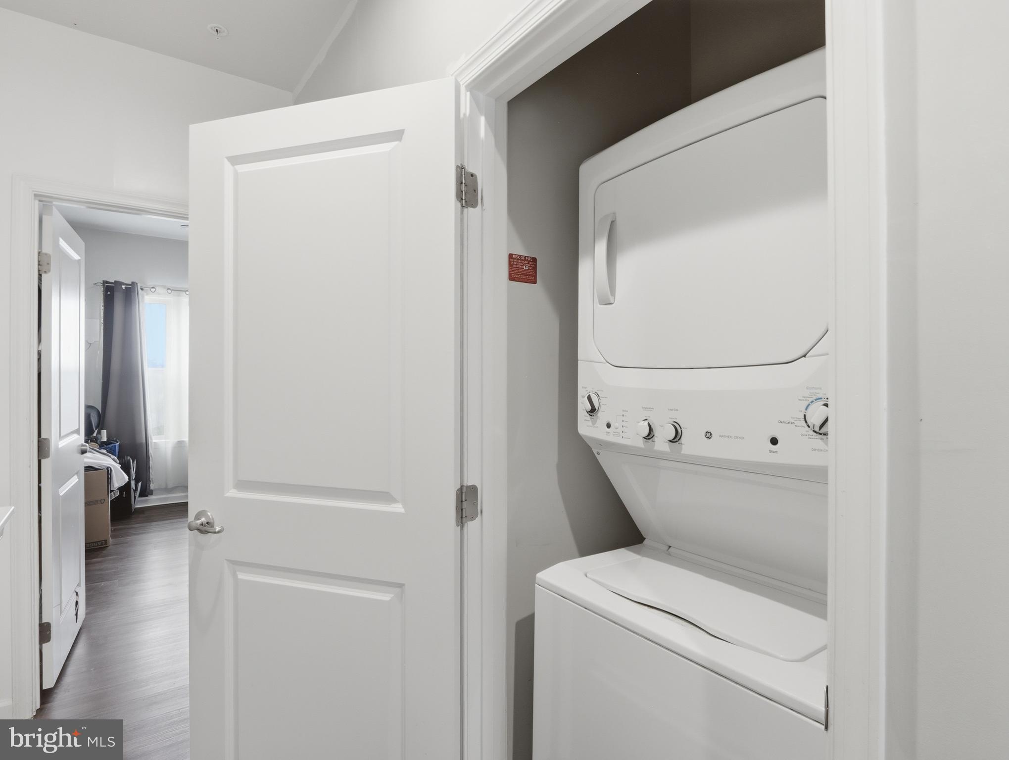 OLDHAM CROSSING - Residential