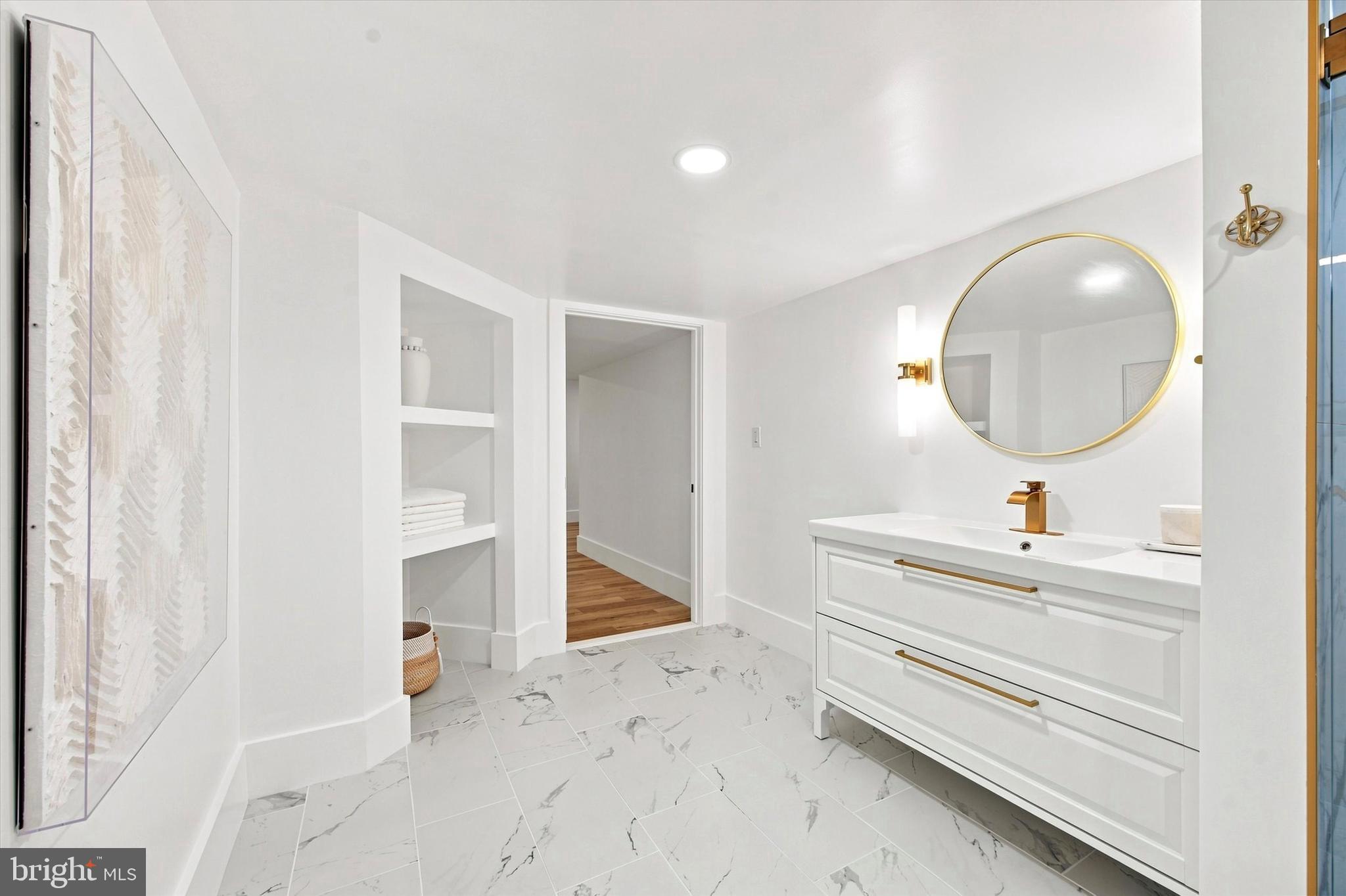 TATTERSALL - Residential