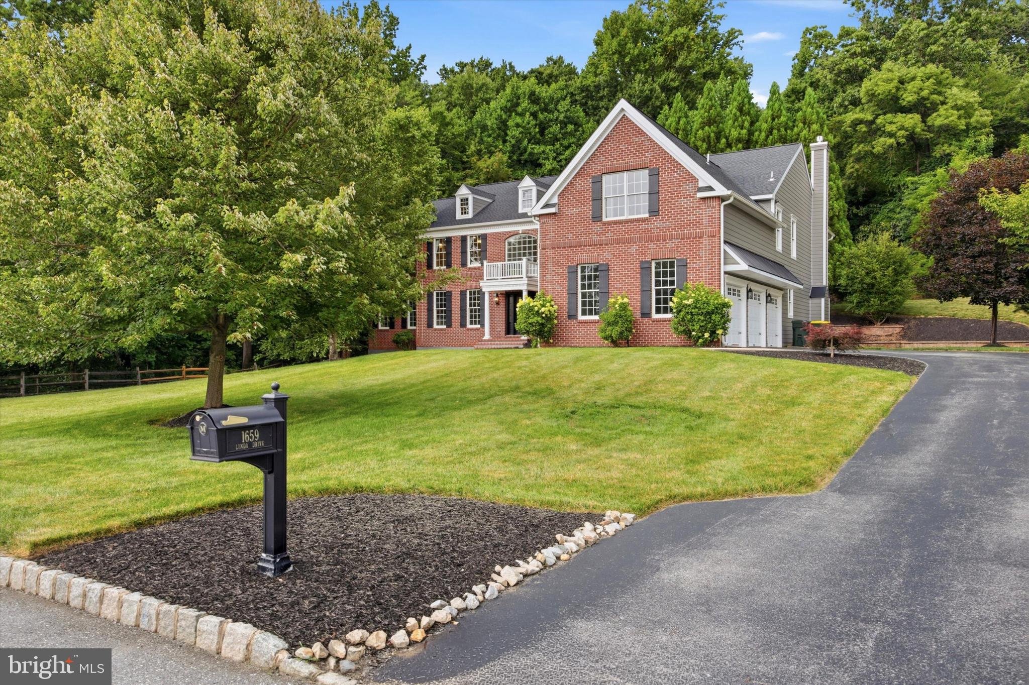 TATTERSALL - Residential