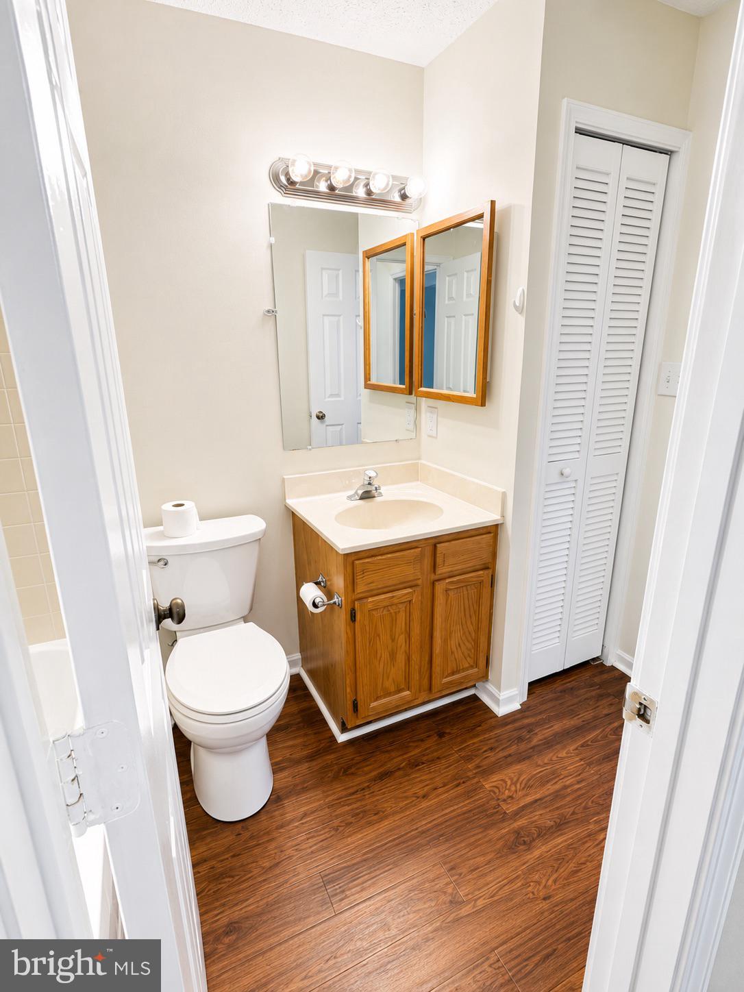 CABIN CREEKWOOD - Residential