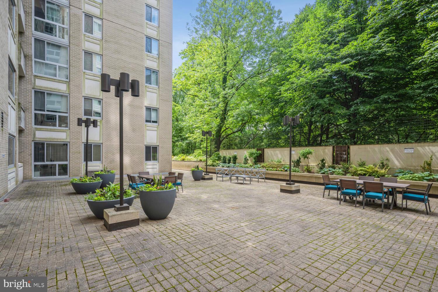 FRIENDSHIP HEIGHTS - Residential