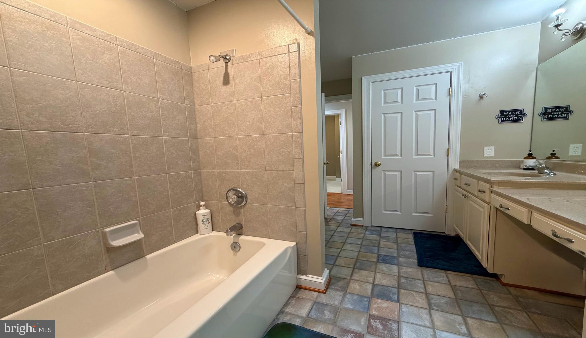 CHURCH POINT - Residential