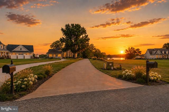 PAYNES POINT - Residential
