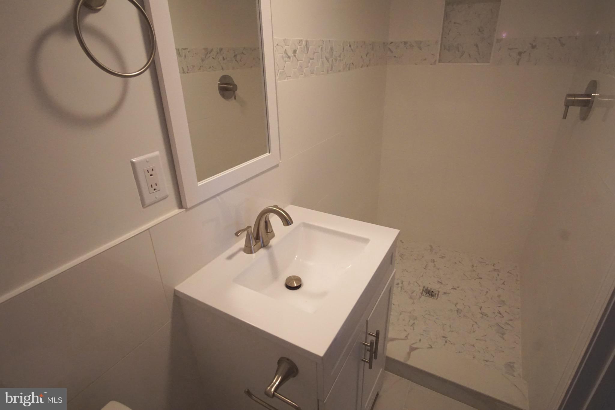 FOREST RIDGE - Residential Lease