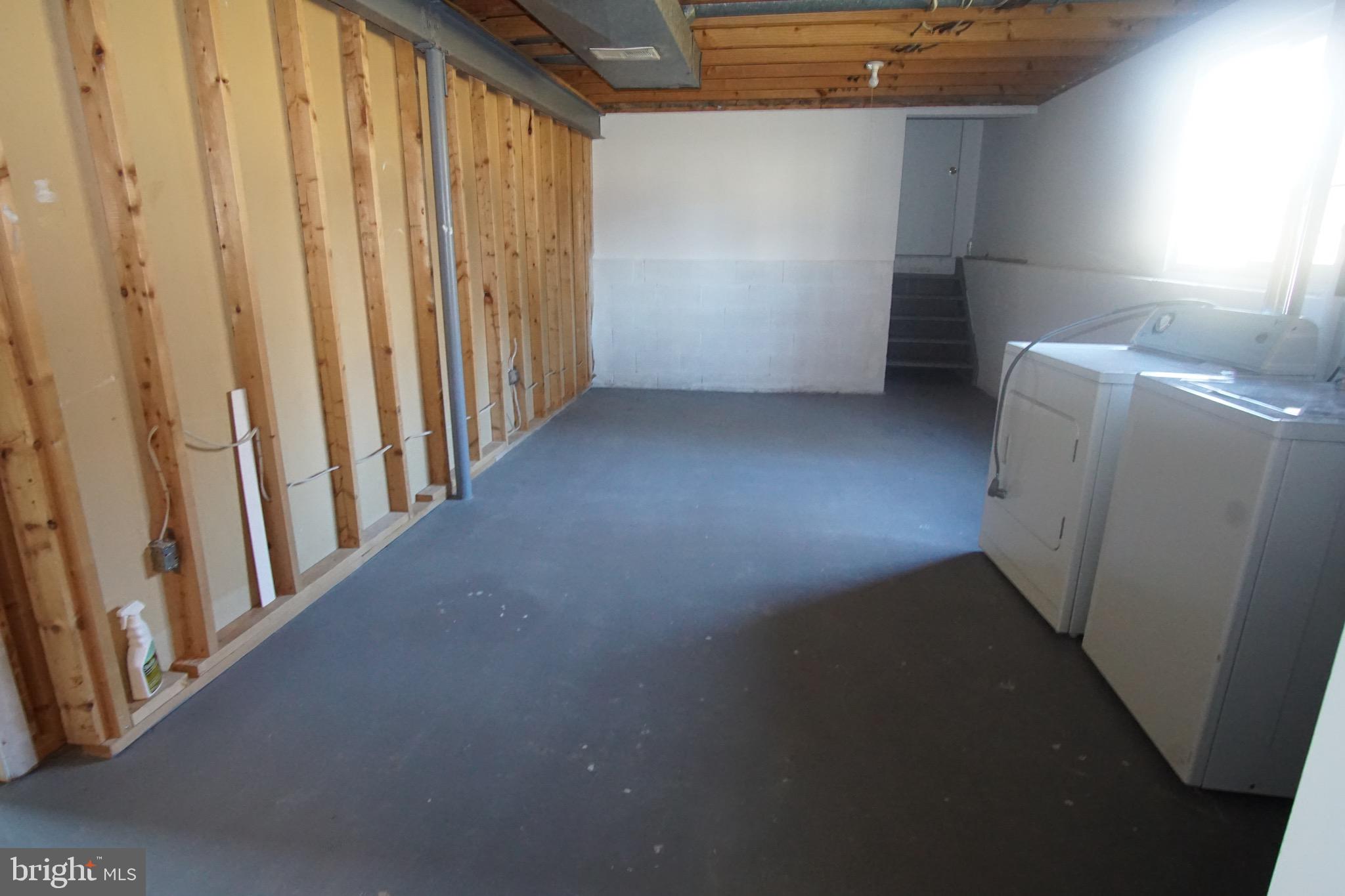 FOREST RIDGE - Residential Lease
