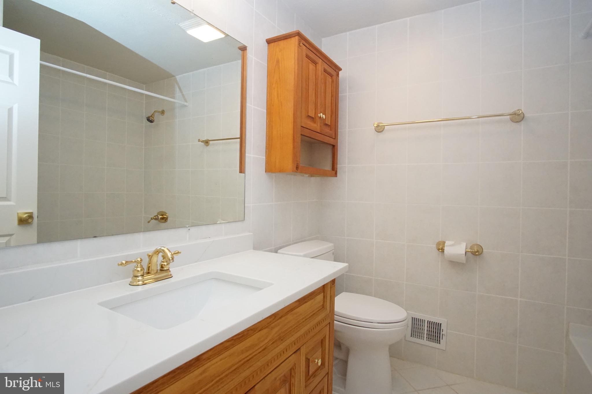FOREST RIDGE - Residential Lease