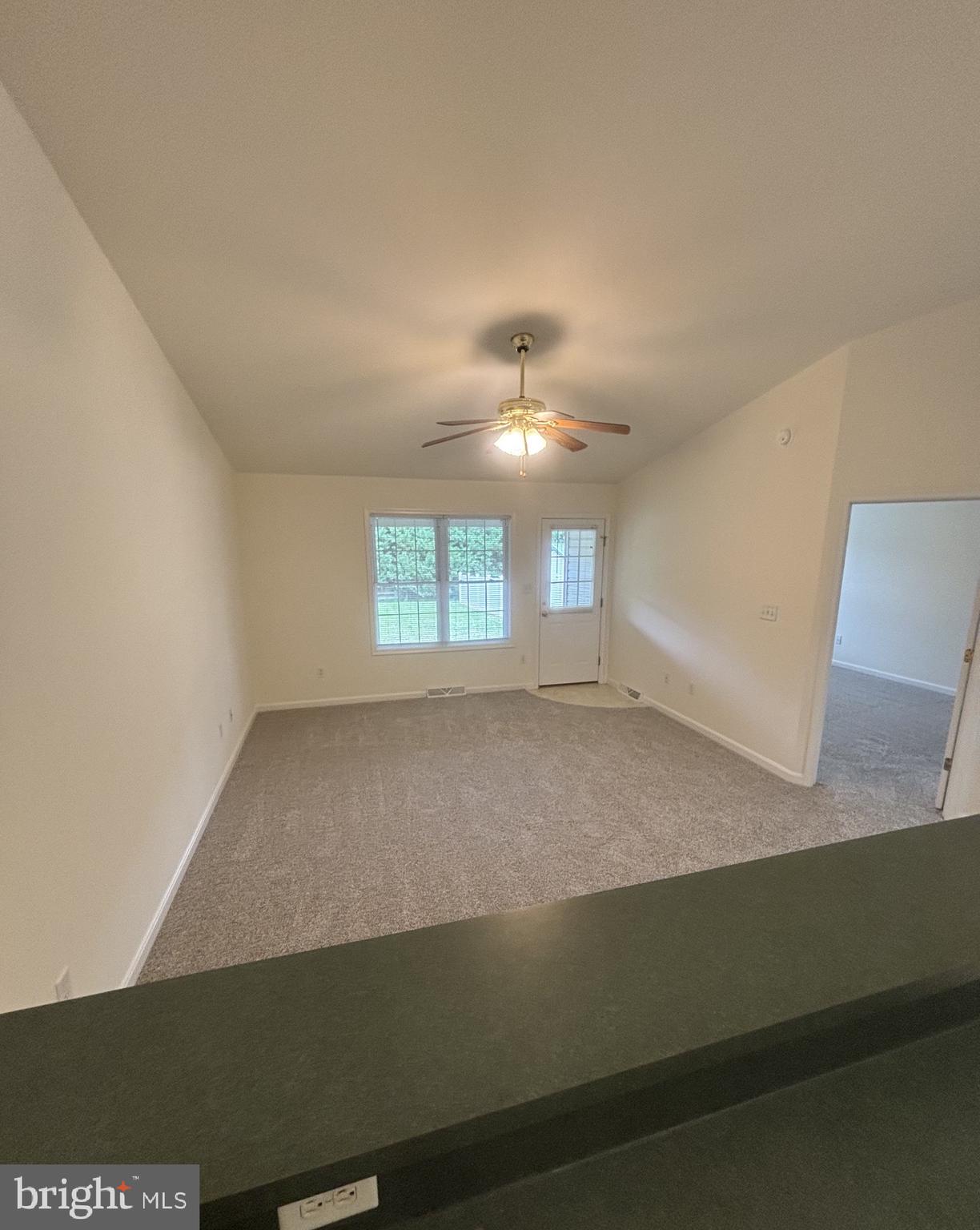 MILL CREEK - Residential