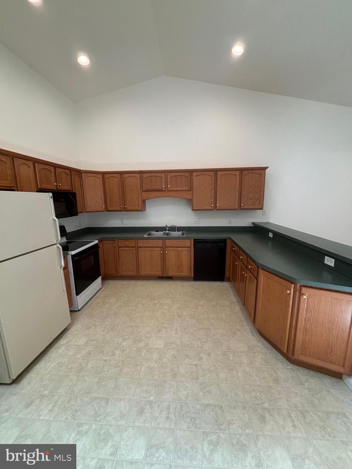 MILL CREEK - Residential