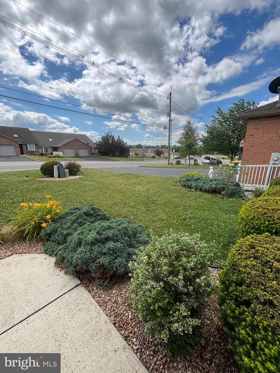 MILL CREEK - Residential