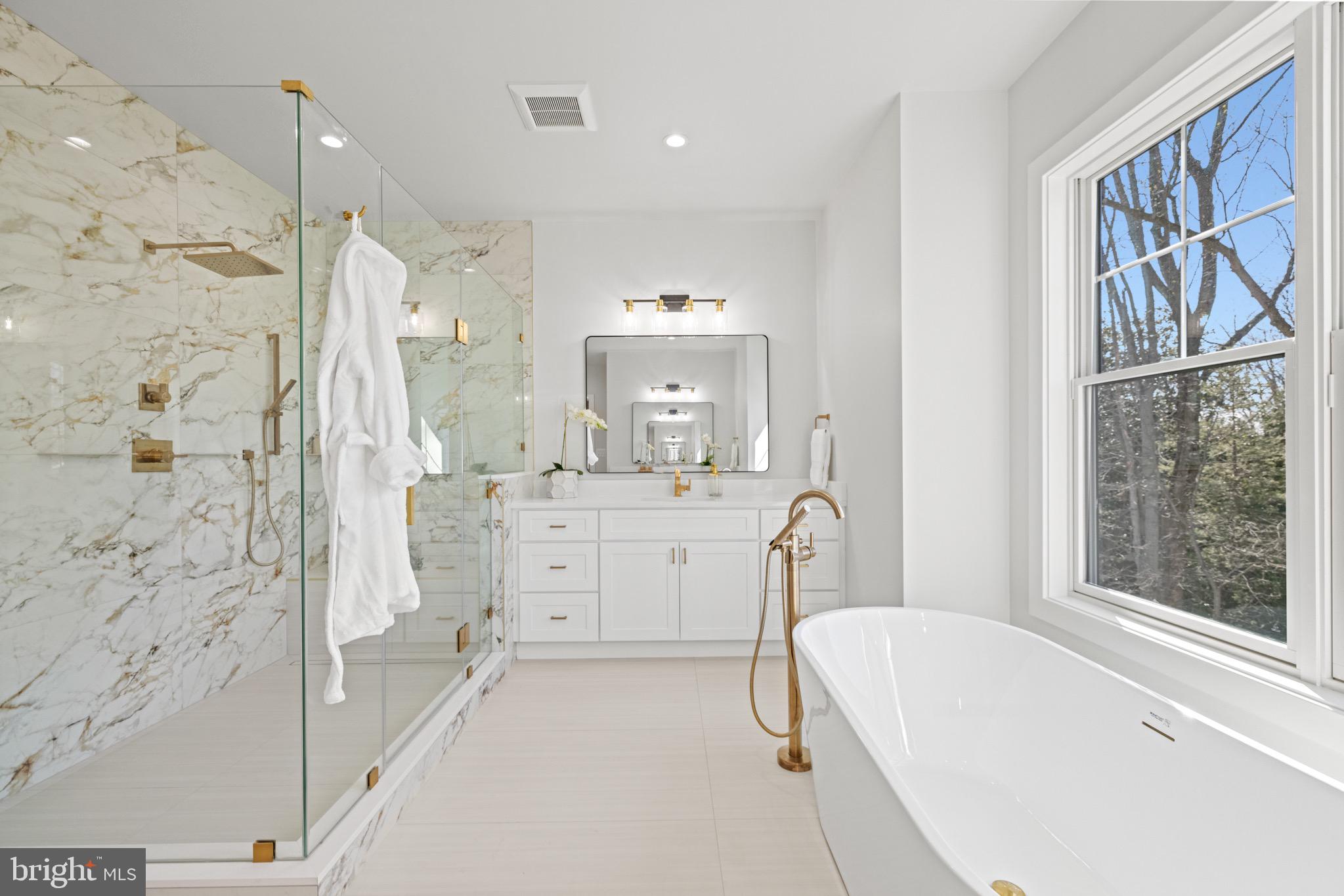 COHASSET - Residential
