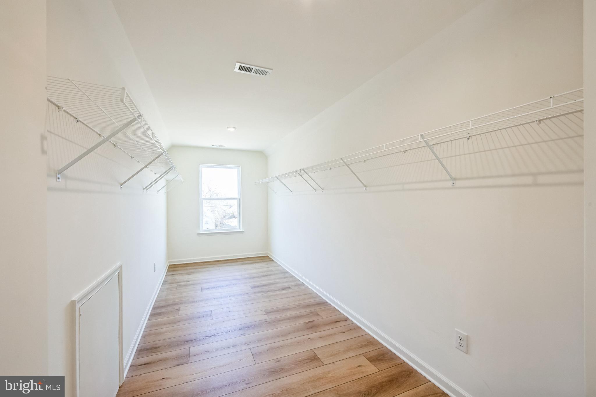 FULTON HILLS - Residential