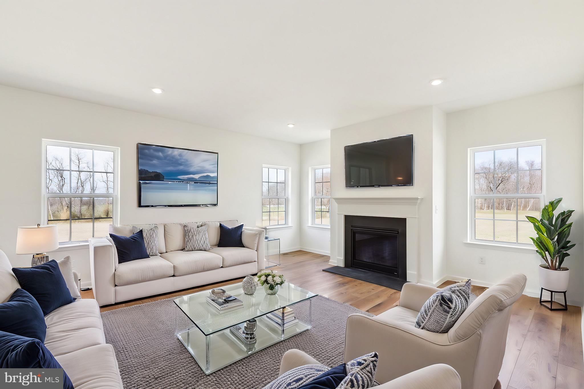 FULTON HILLS - Residential