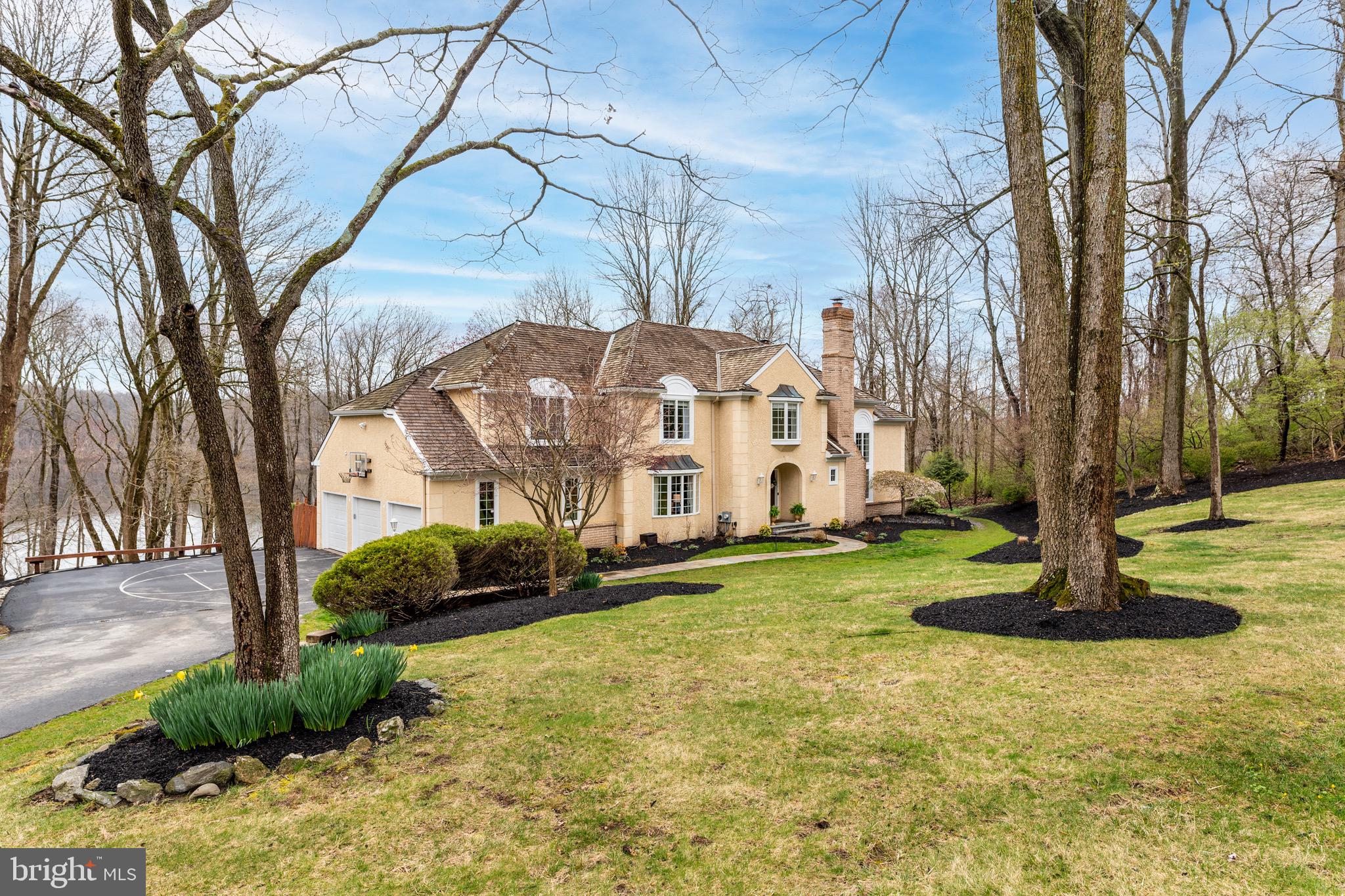 SPRINGTON POINTE - Residential