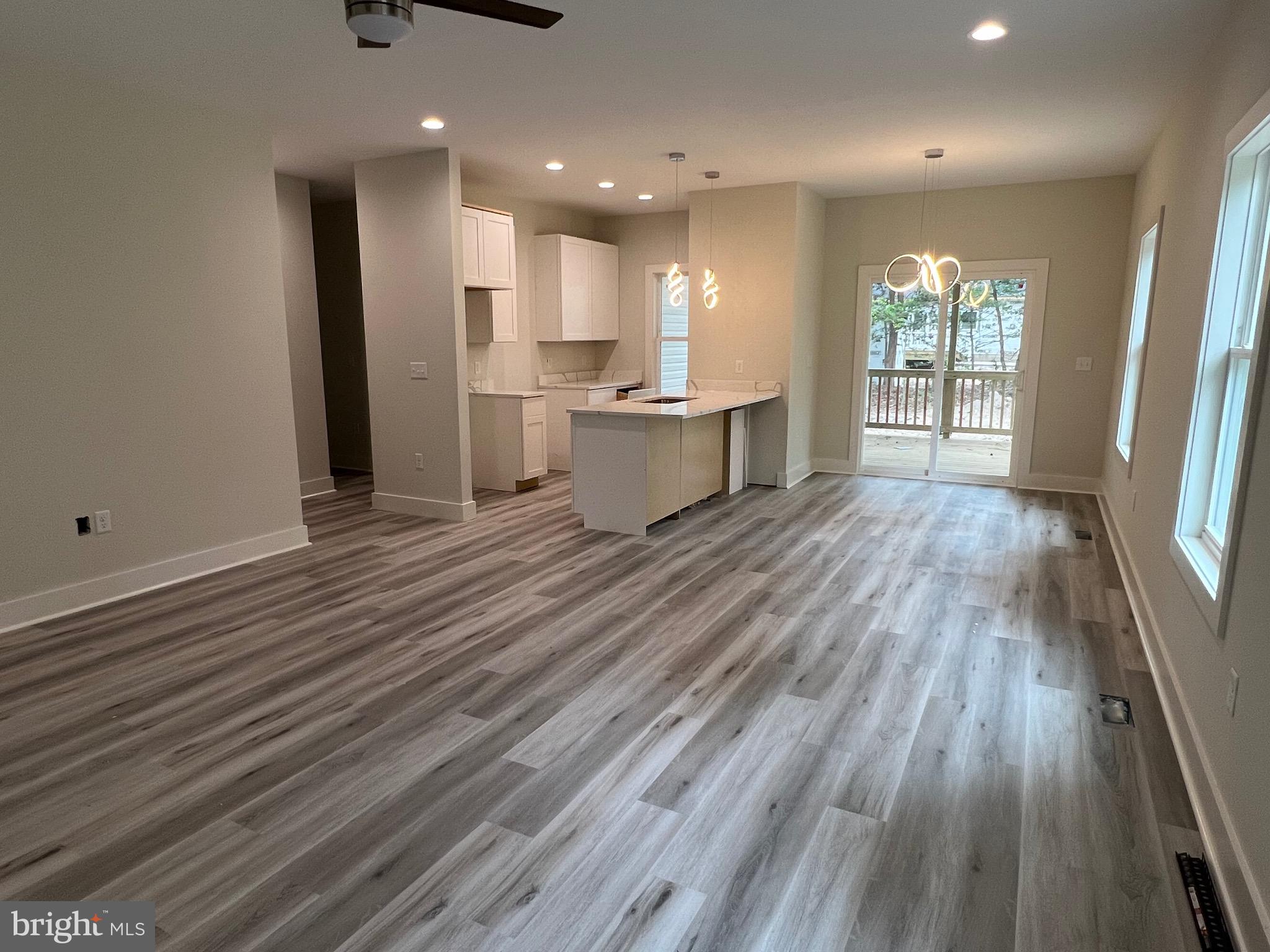 PLACID BAY ESTATES - Residential