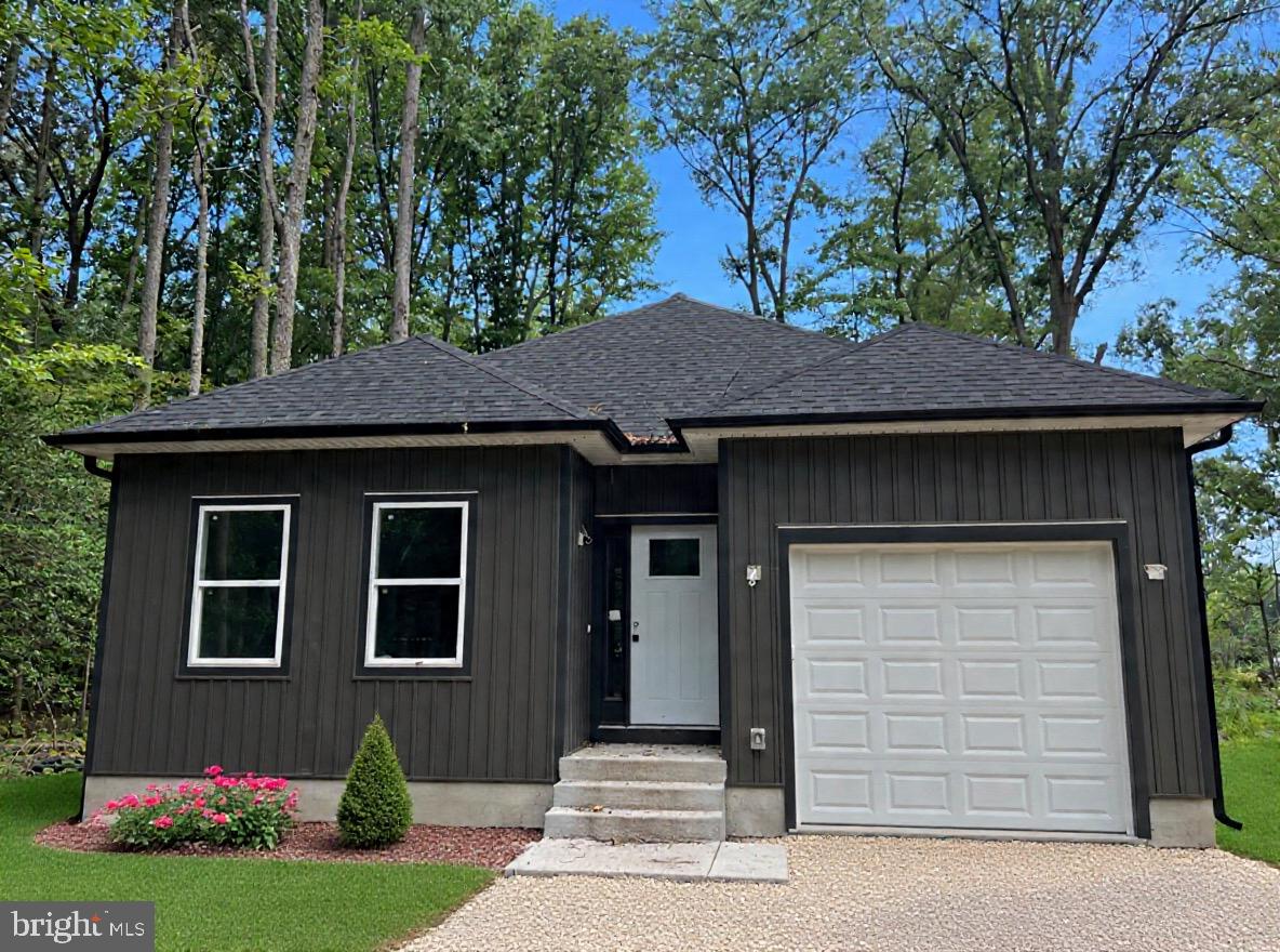 PLACID BAY ESTATES - Residential