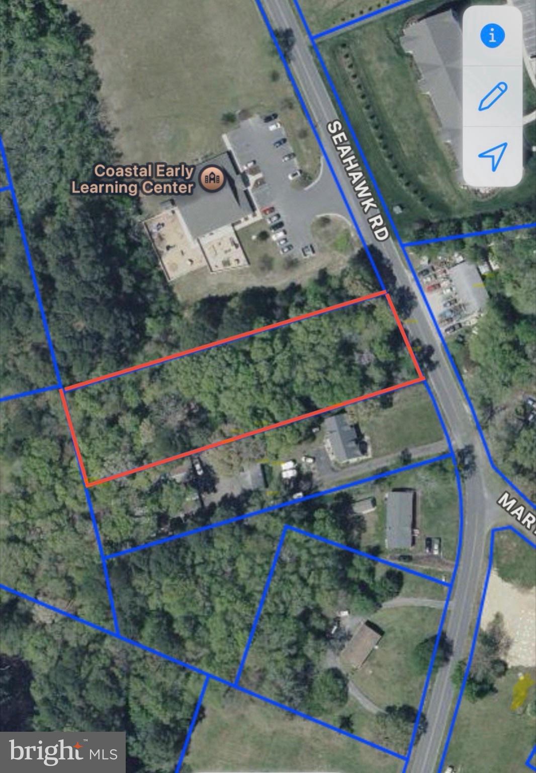 PRIME LOCATION! Only 7 miles from Ocean City and 2 miles from downtown Berlin. Plenty of space for your future project!