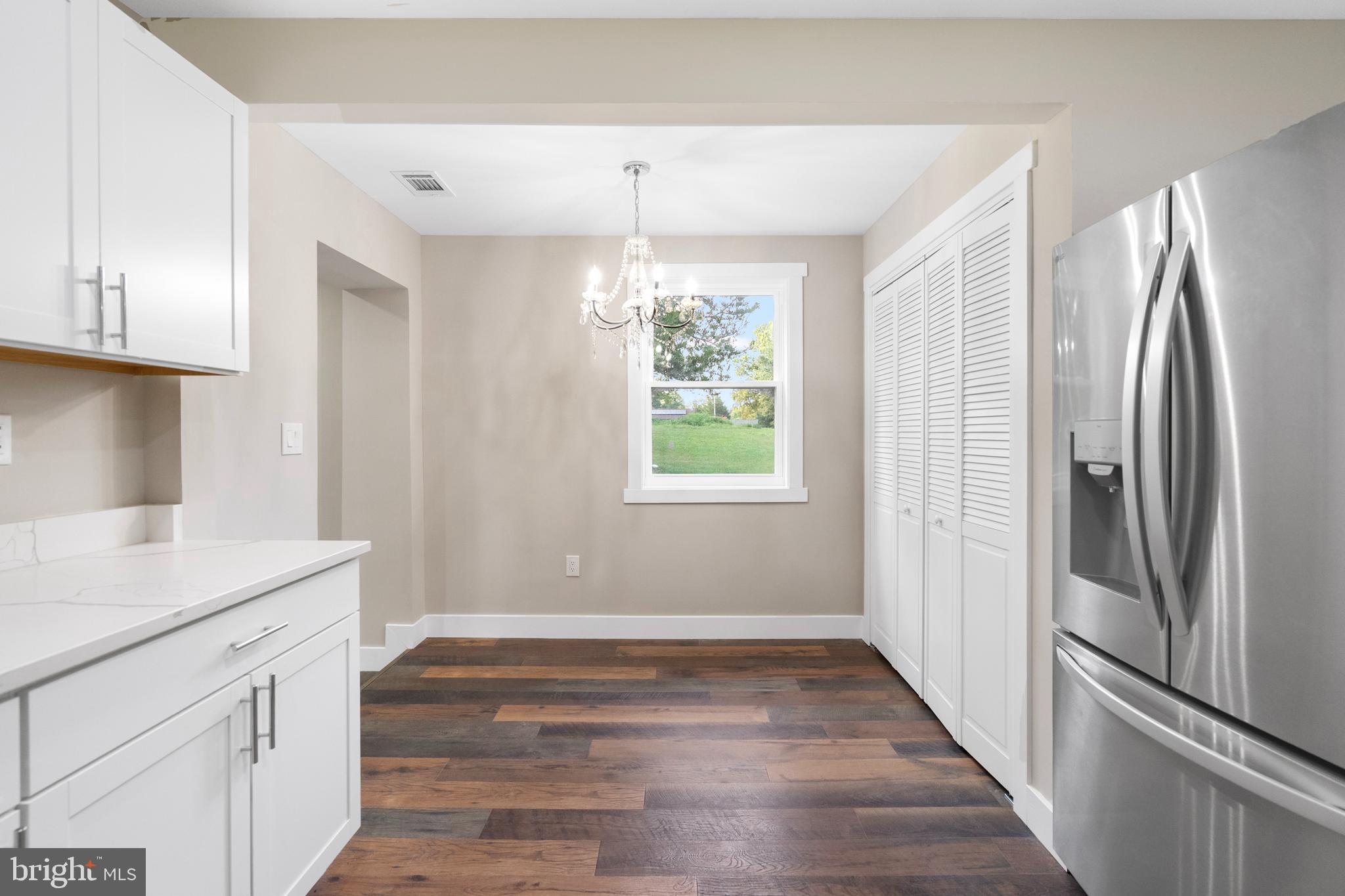 HORSE SHOE ROAD - Residential