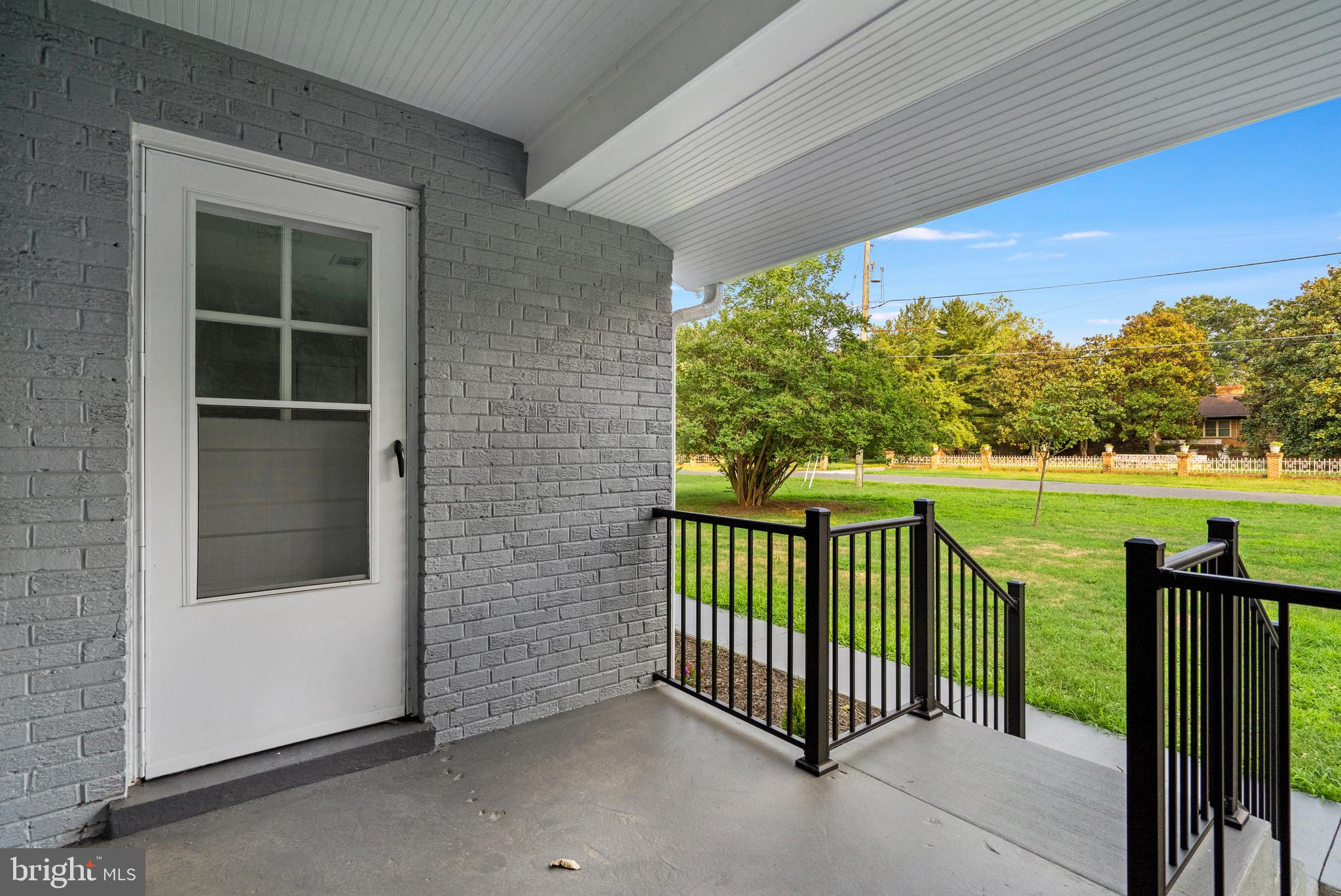 HORSE SHOE ROAD - Residential