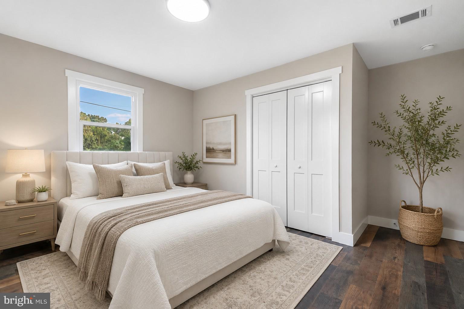 HORSE SHOE ROAD - Residential