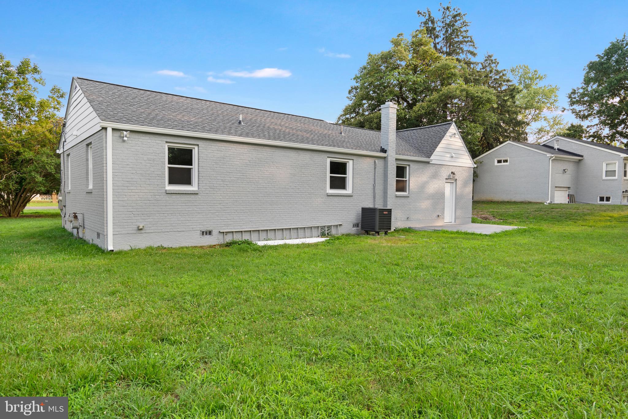 HORSE SHOE ROAD - Residential