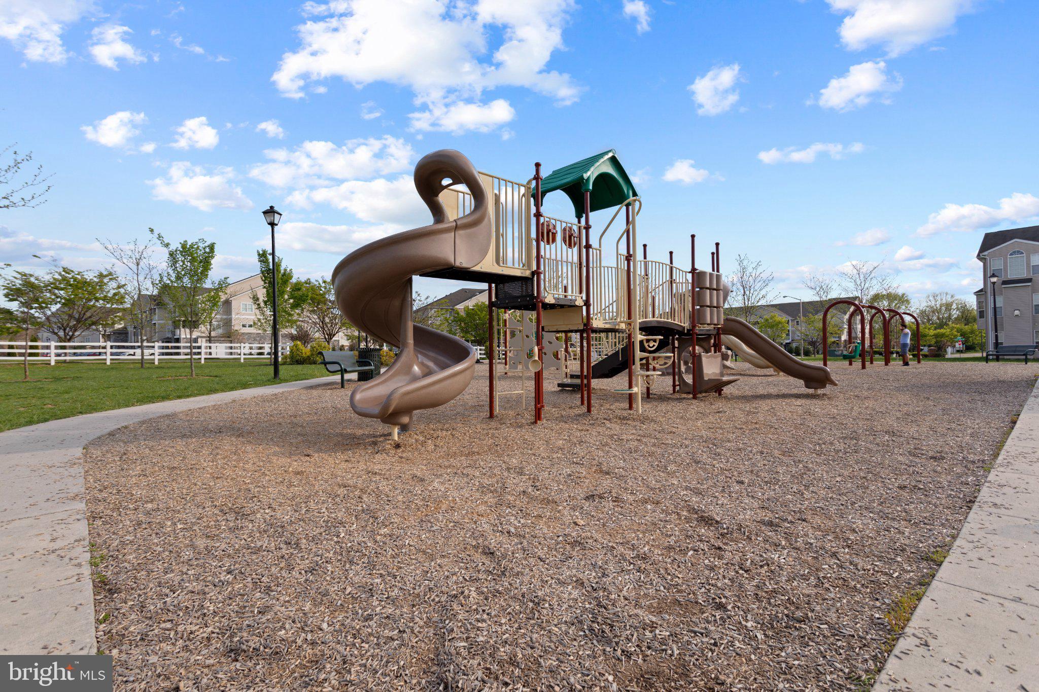 GREENFIELD AT COLLEGIATE ACRES - Residential