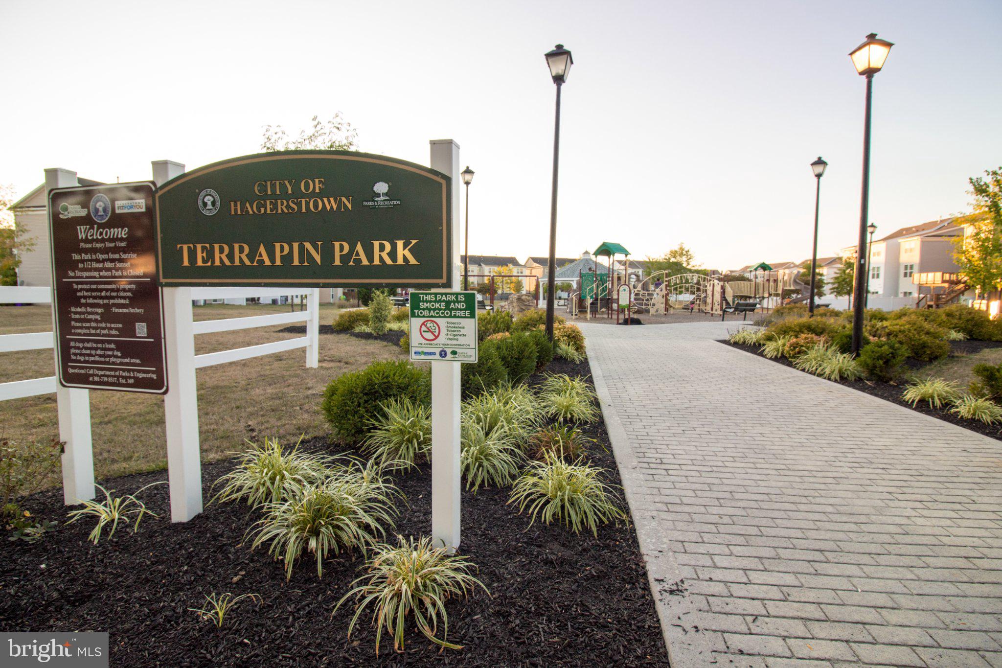 GREENFIELD AT COLLEGIATE ACRES - Residential