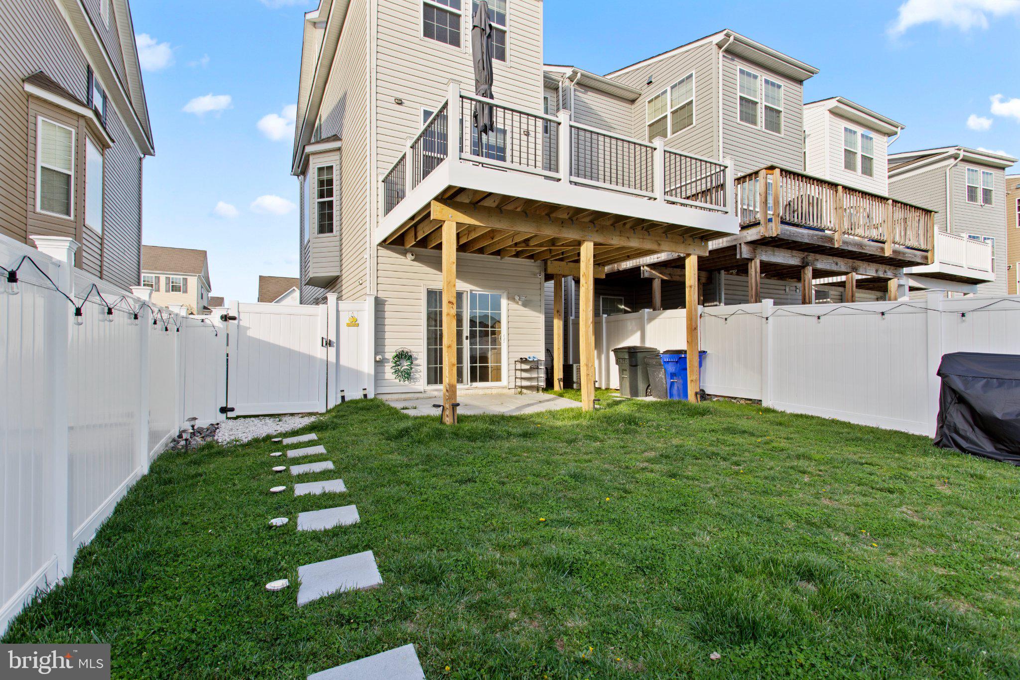 GREENFIELD AT COLLEGIATE ACRES - Residential