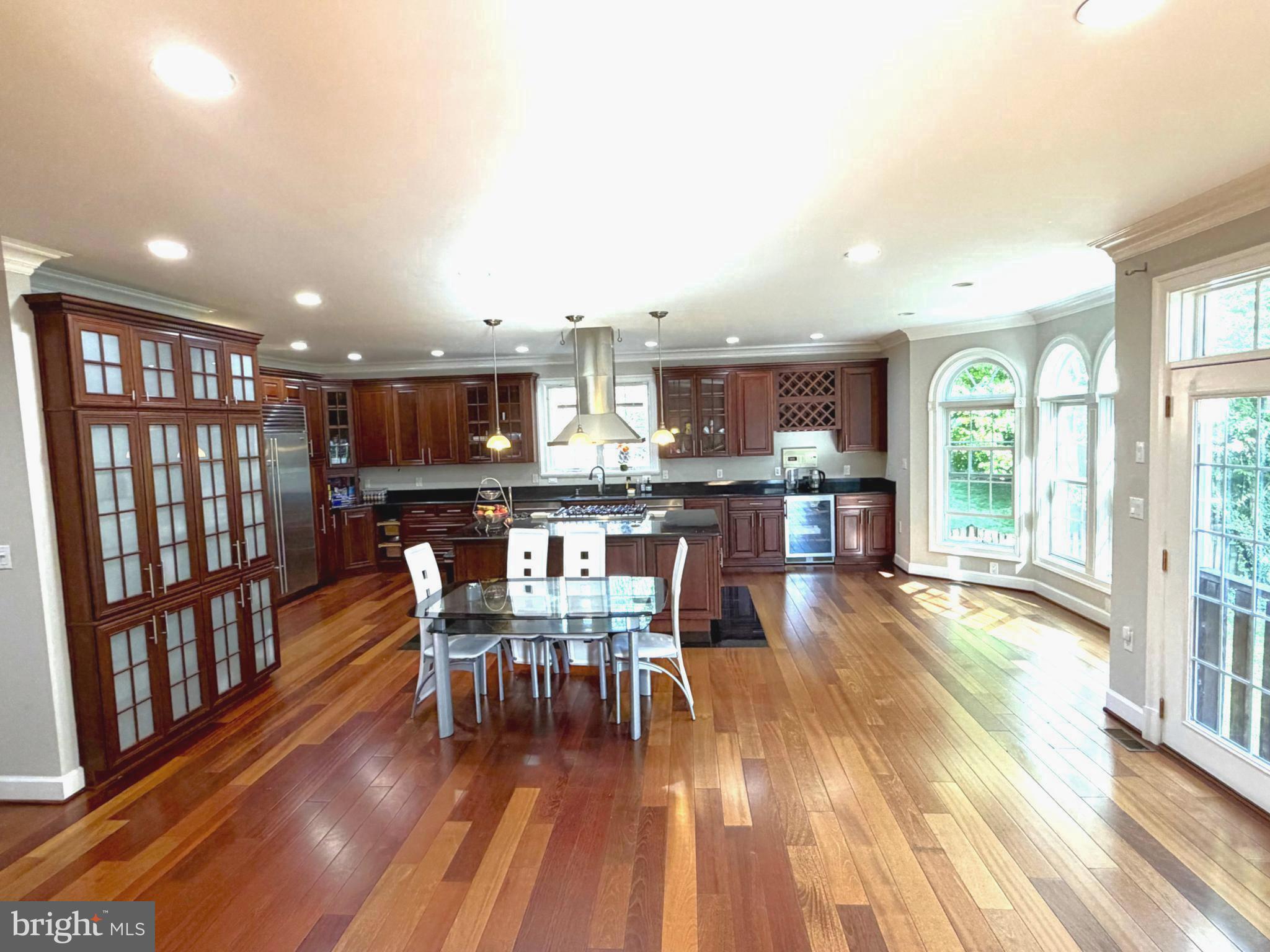 EL NIDO ESTATES - Residential