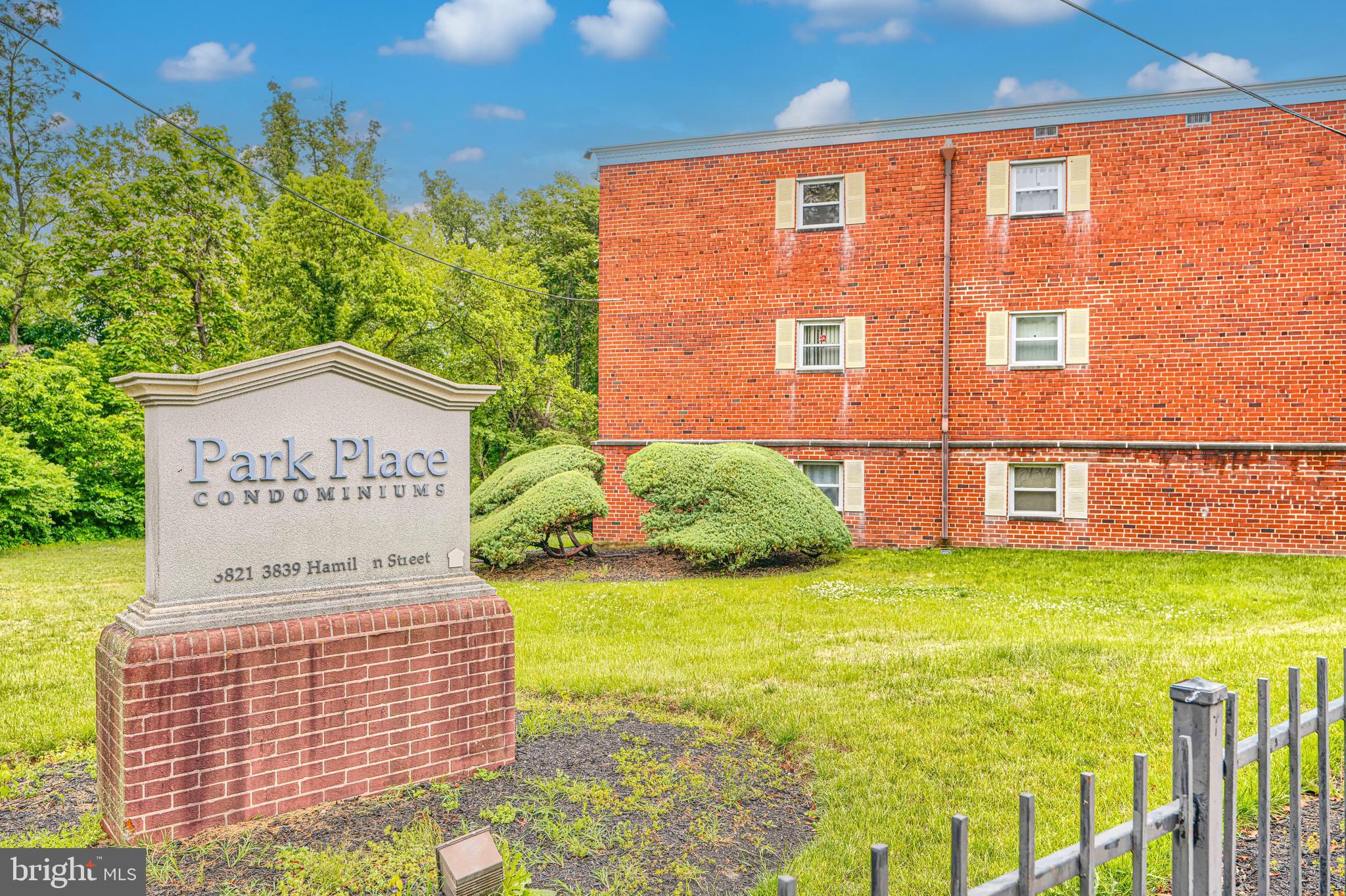 PARK PLACE CONDOMINIUMS - Residential