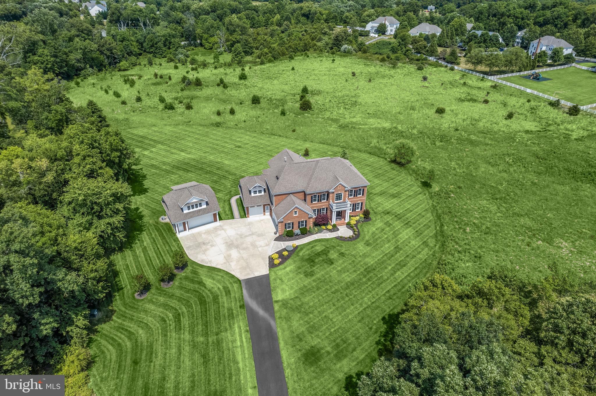 RED CEDAR - Residential
