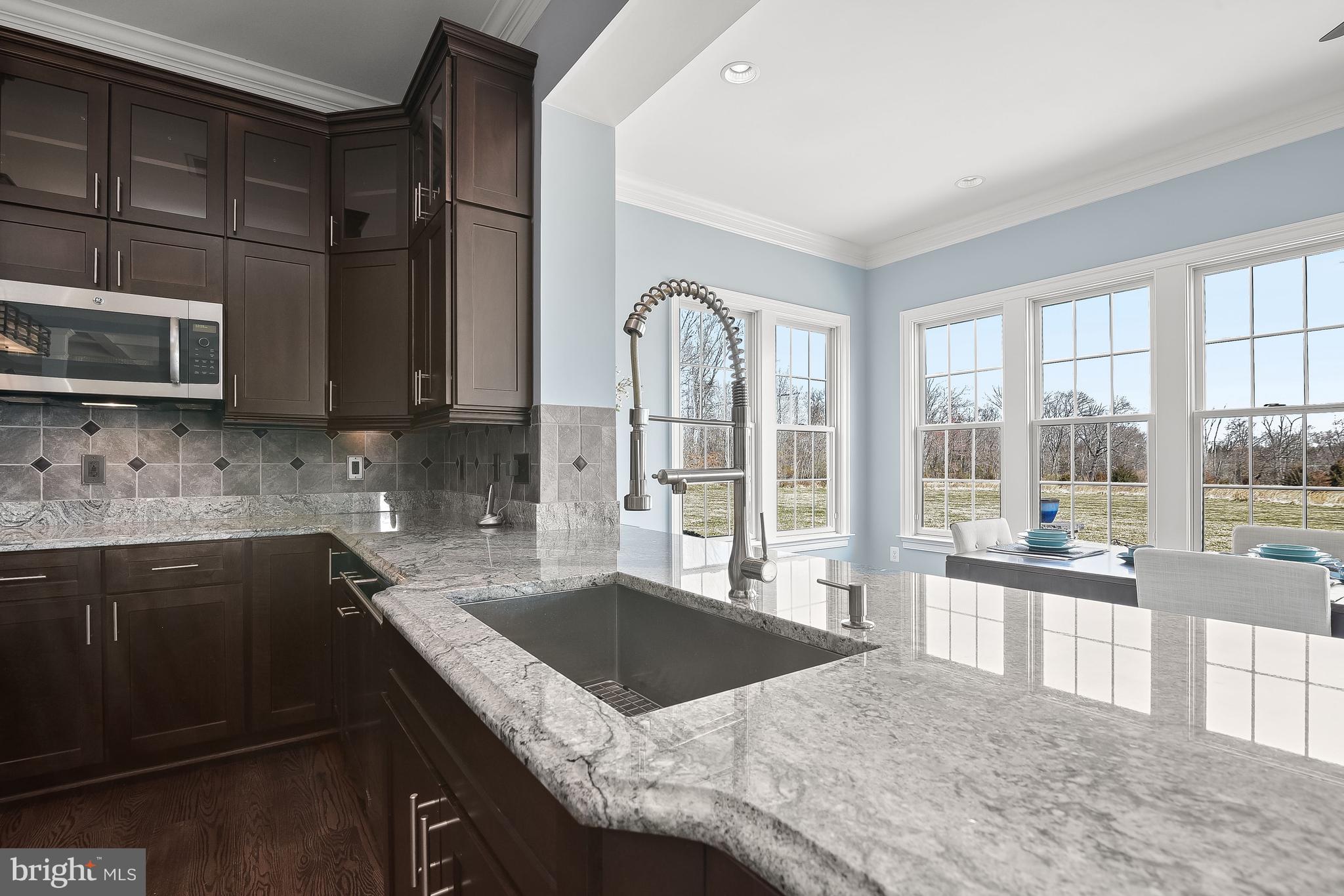 RED CEDAR - Residential