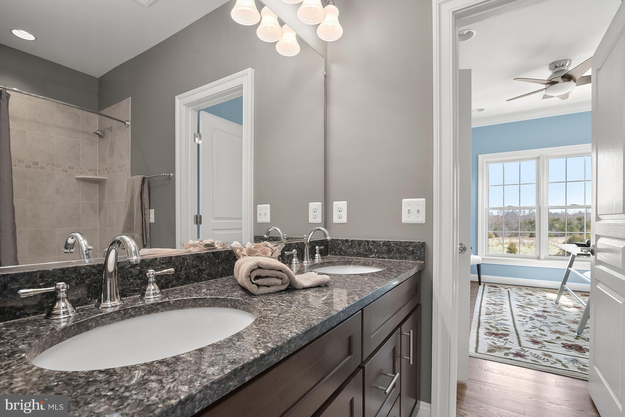 RED CEDAR - Residential