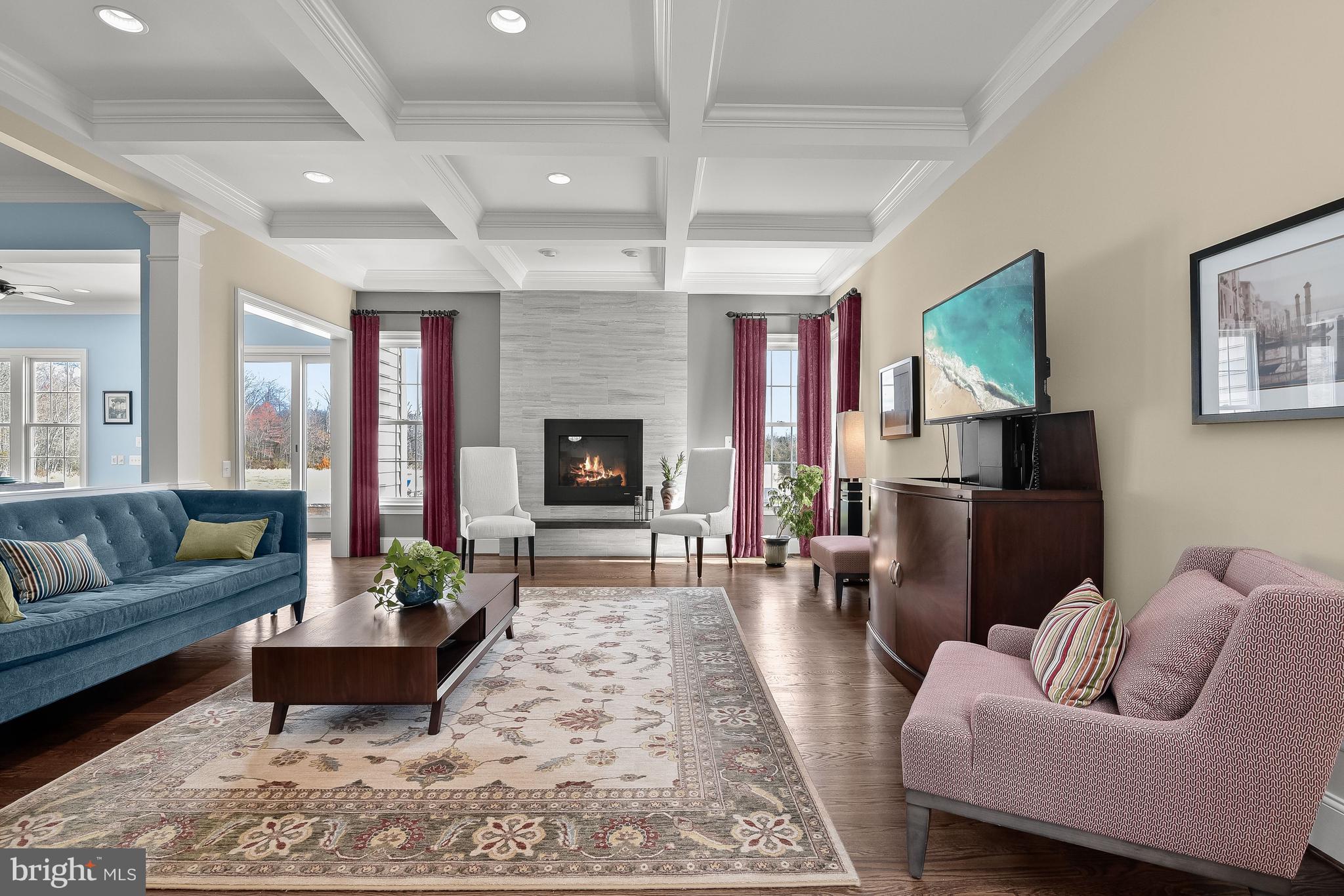 RED CEDAR - Residential