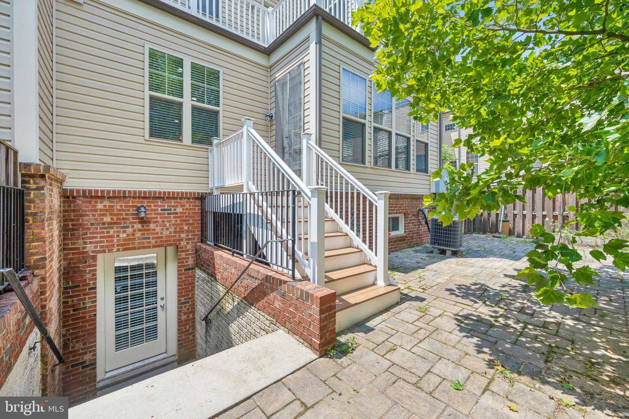 BRAMBLETON - Residential