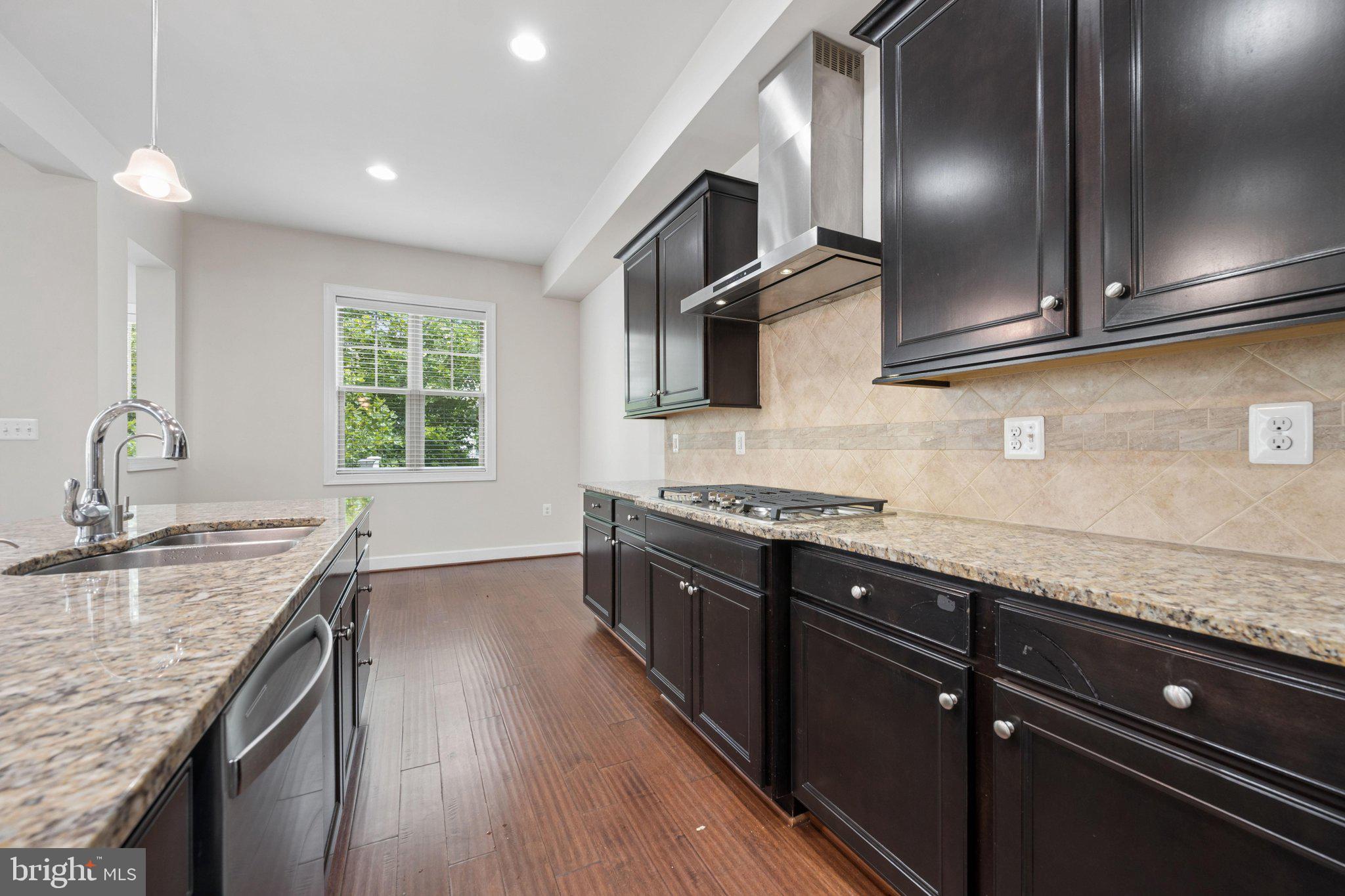 BRAMBLETON - Residential